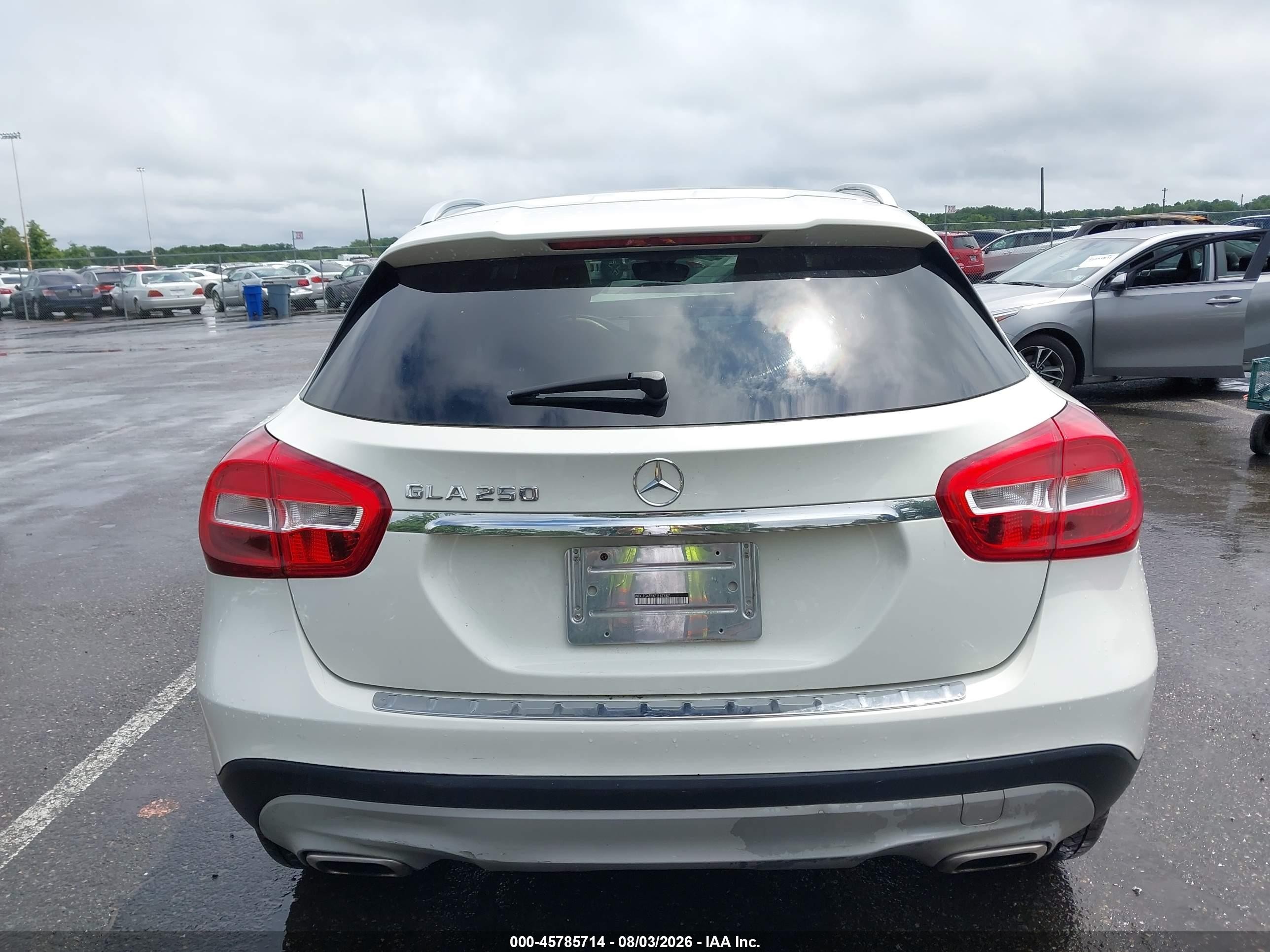 2015 Mercedes-benz Gla 250   Белый vin: WDCTG4EBXFJ167487