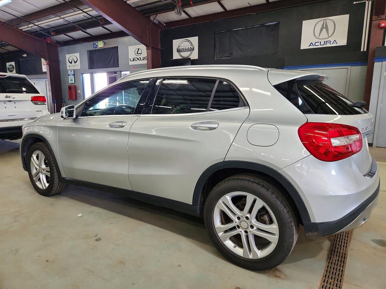 2015 Mercedes-benz Gla 250 4matic Silver vin: WDCTG4GB0FJ049994