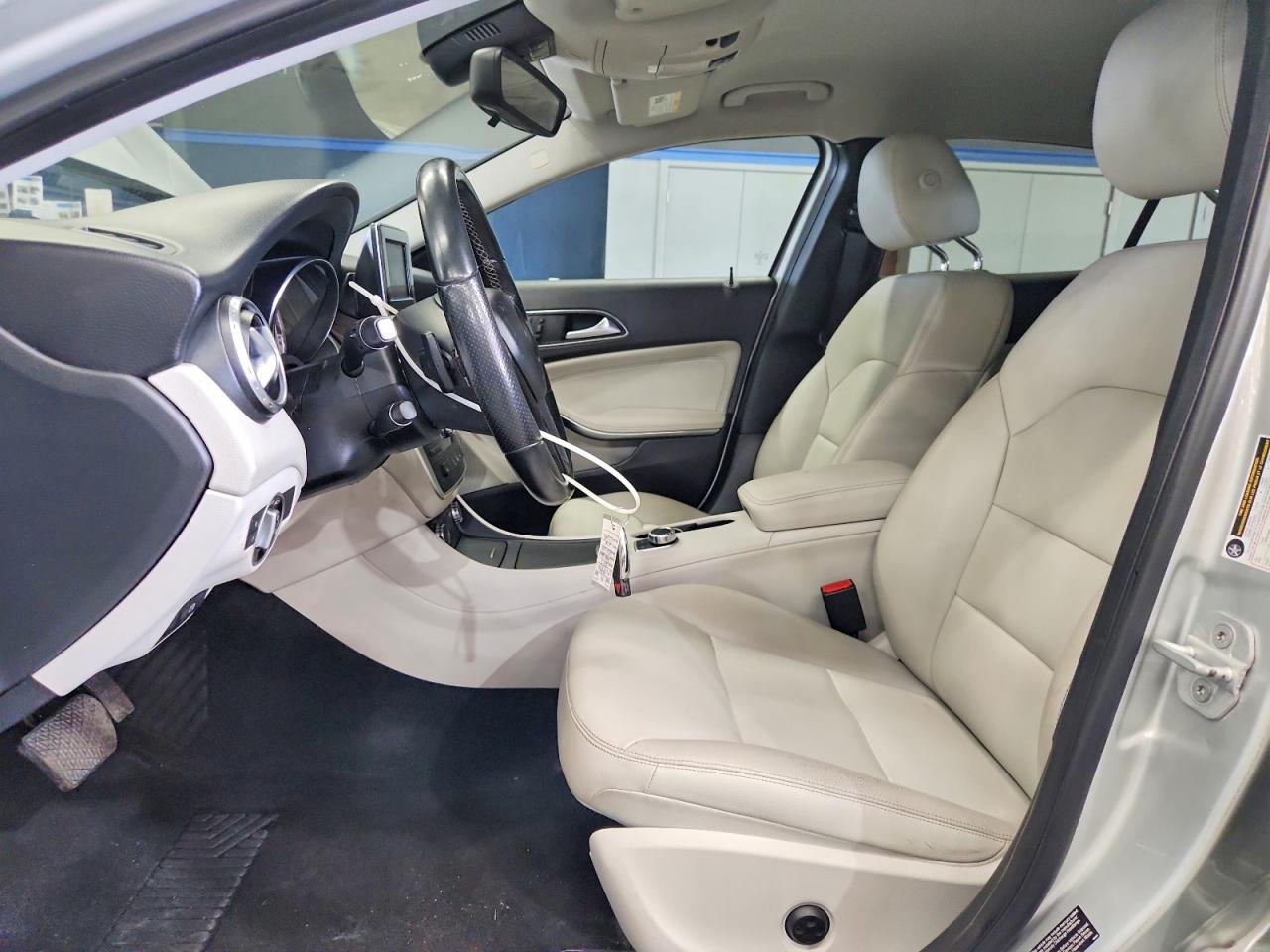 2015 Mercedes-benz Gla 250 4matic Silver vin: WDCTG4GB0FJ049994