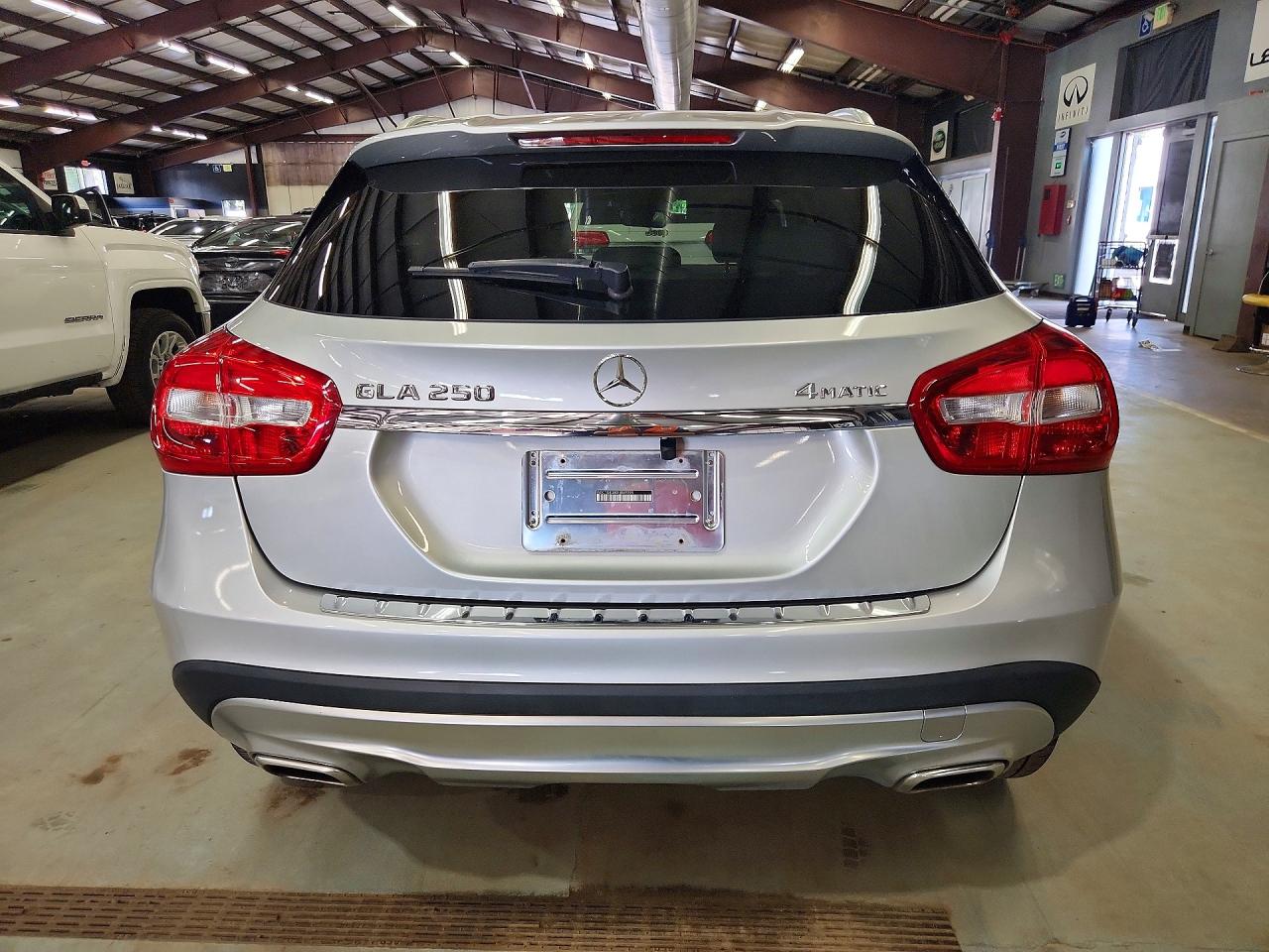 2015 Mercedes-benz Gla 250 4matic Silver vin: WDCTG4GB0FJ049994