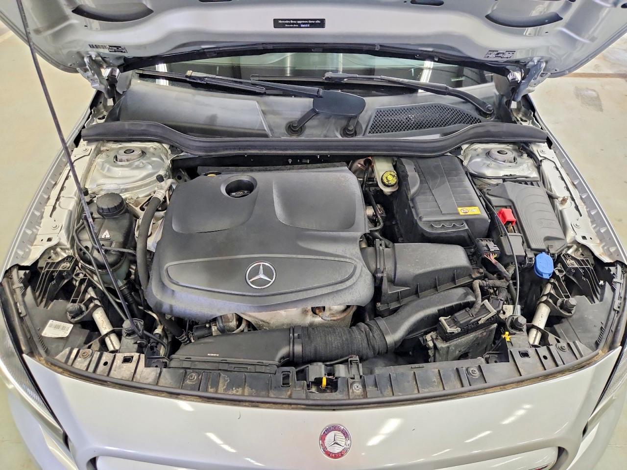 2015 Mercedes-benz Gla 250 4matic Silver vin: WDCTG4GB0FJ049994