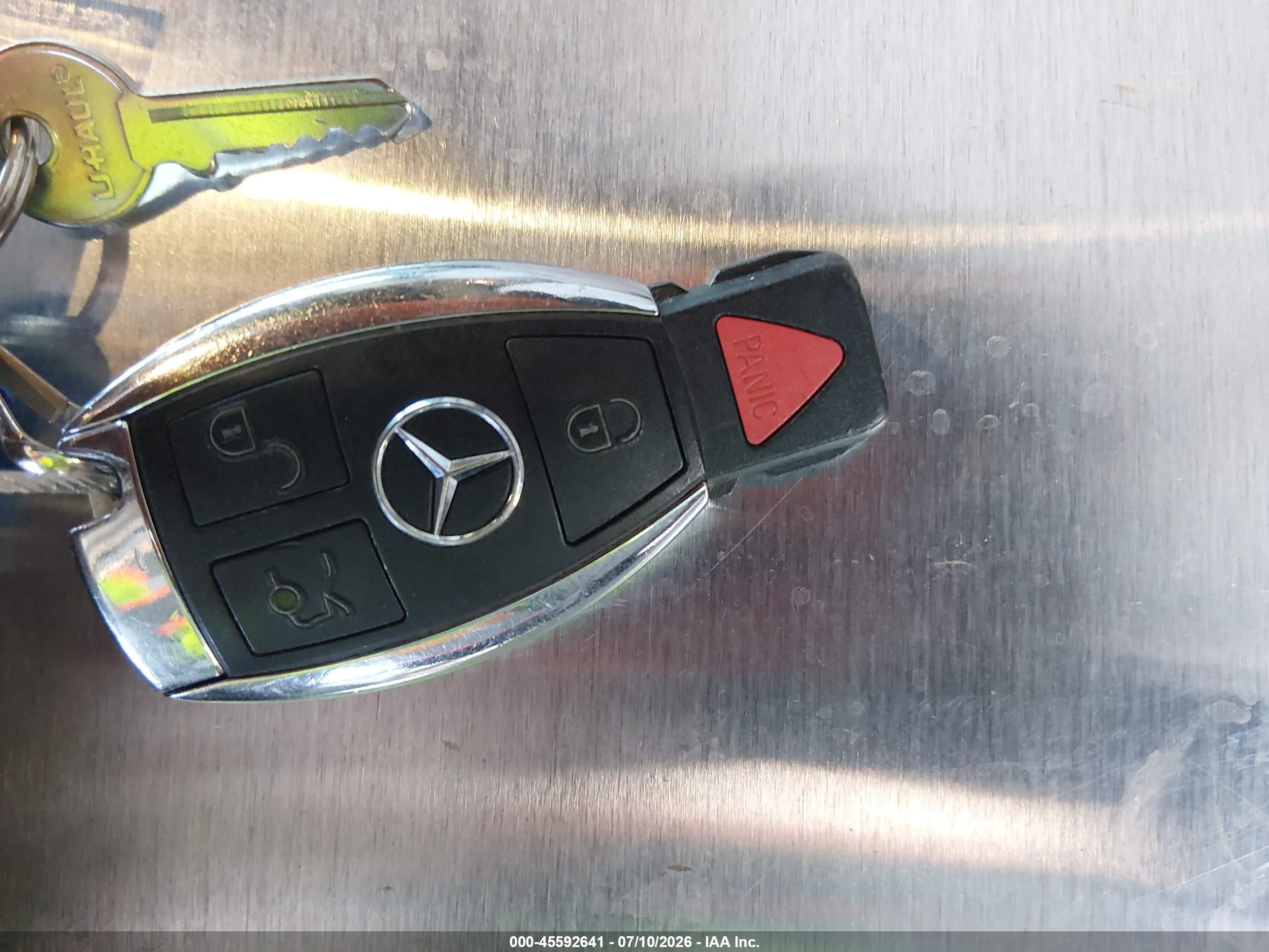 2015 Mercedes-benz Gla 250 4matic Белый vin: WDCTG4GB0FJ068948