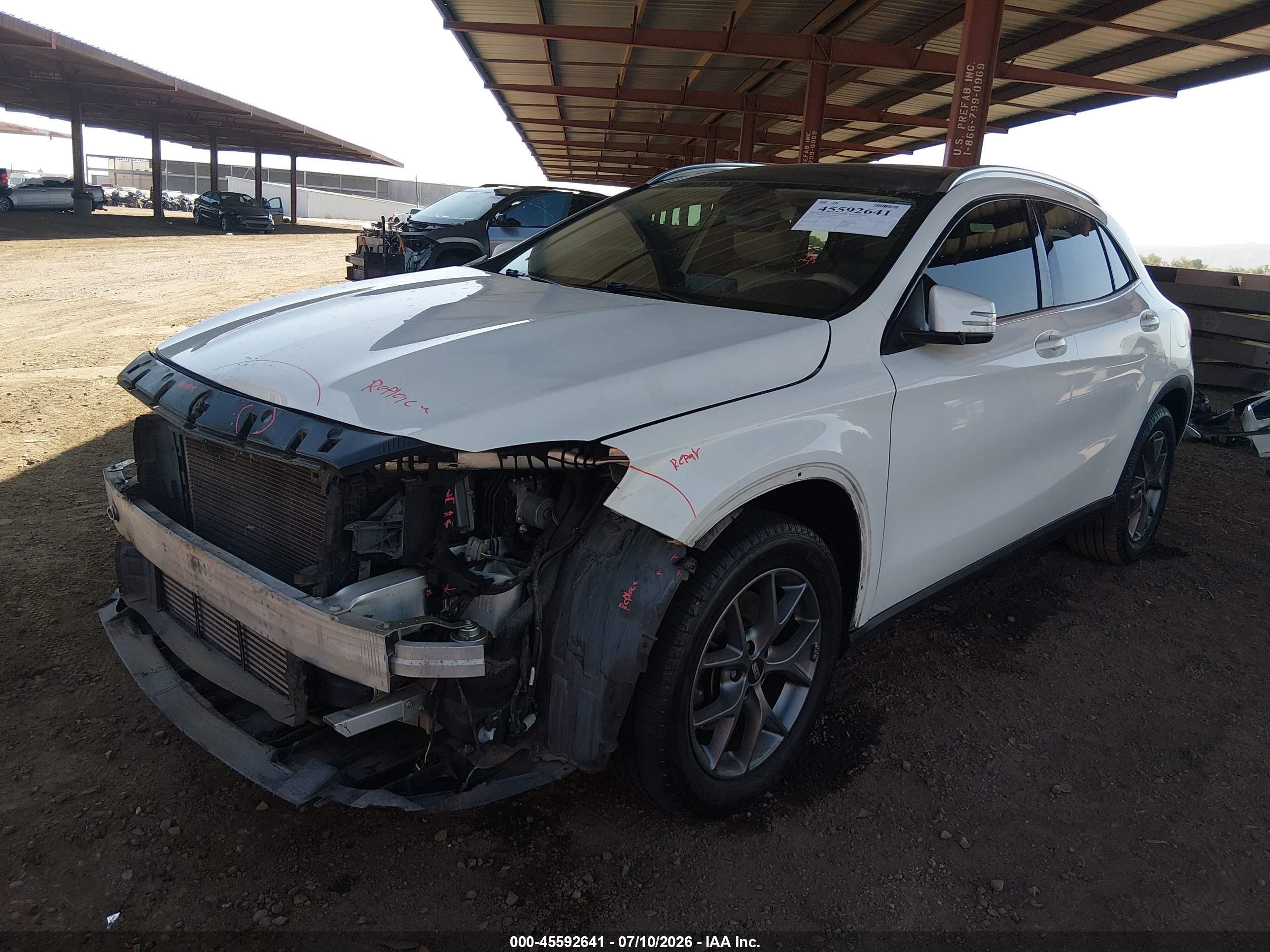 2015 Mercedes-benz Gla 250 4matic Белый vin: WDCTG4GB0FJ068948