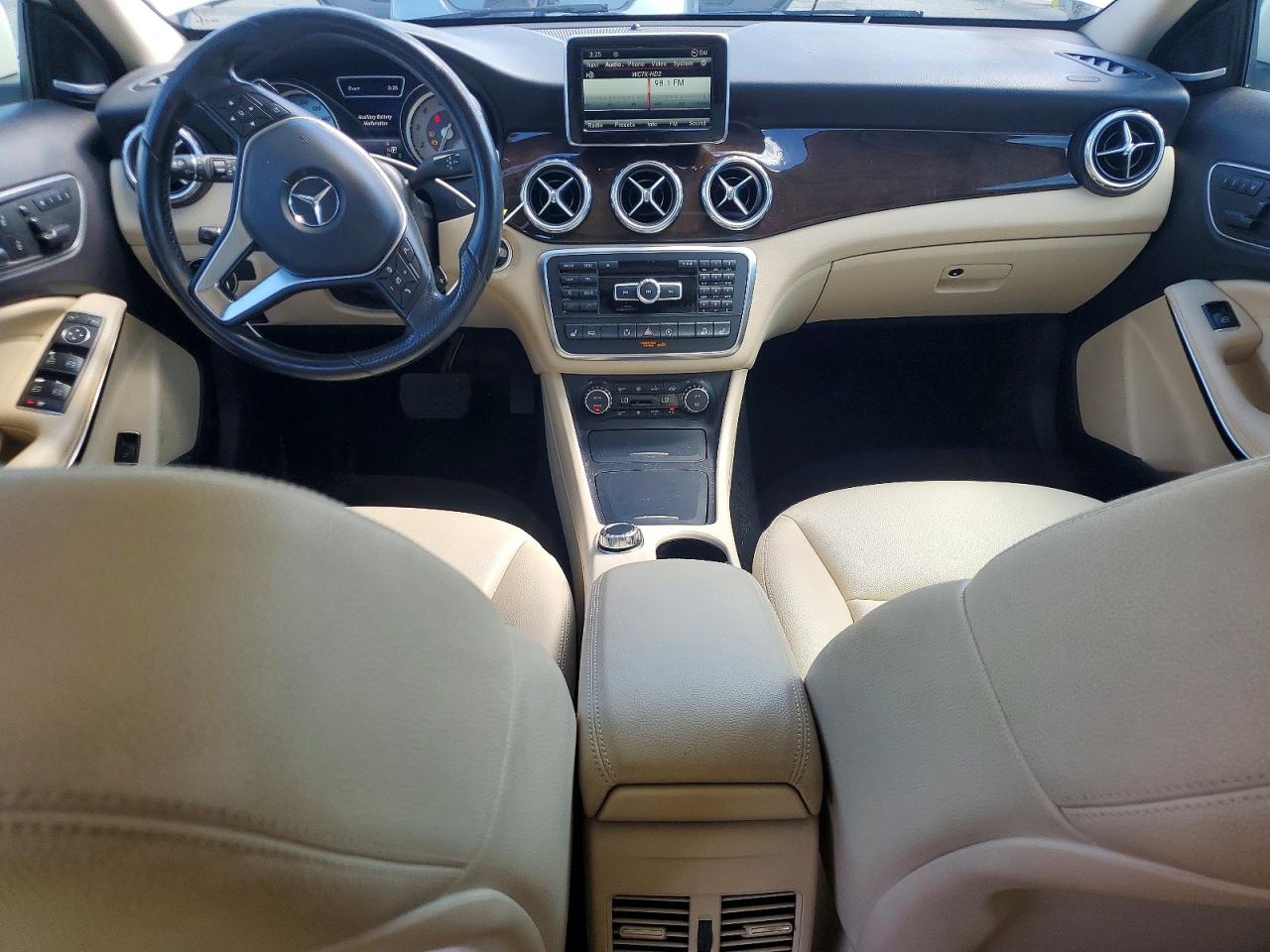 2015 Mercedes-benz Gla 250 4matic White vin: WDCTG4GB0FJ142644