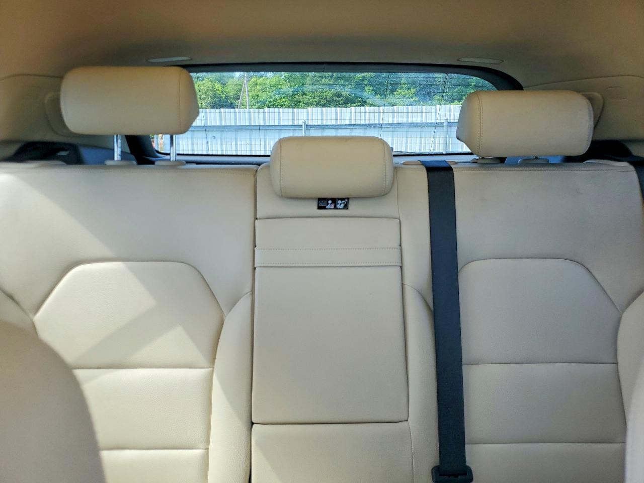 2015 Mercedes-benz Gla 250 4matic White vin: WDCTG4GB0FJ142644