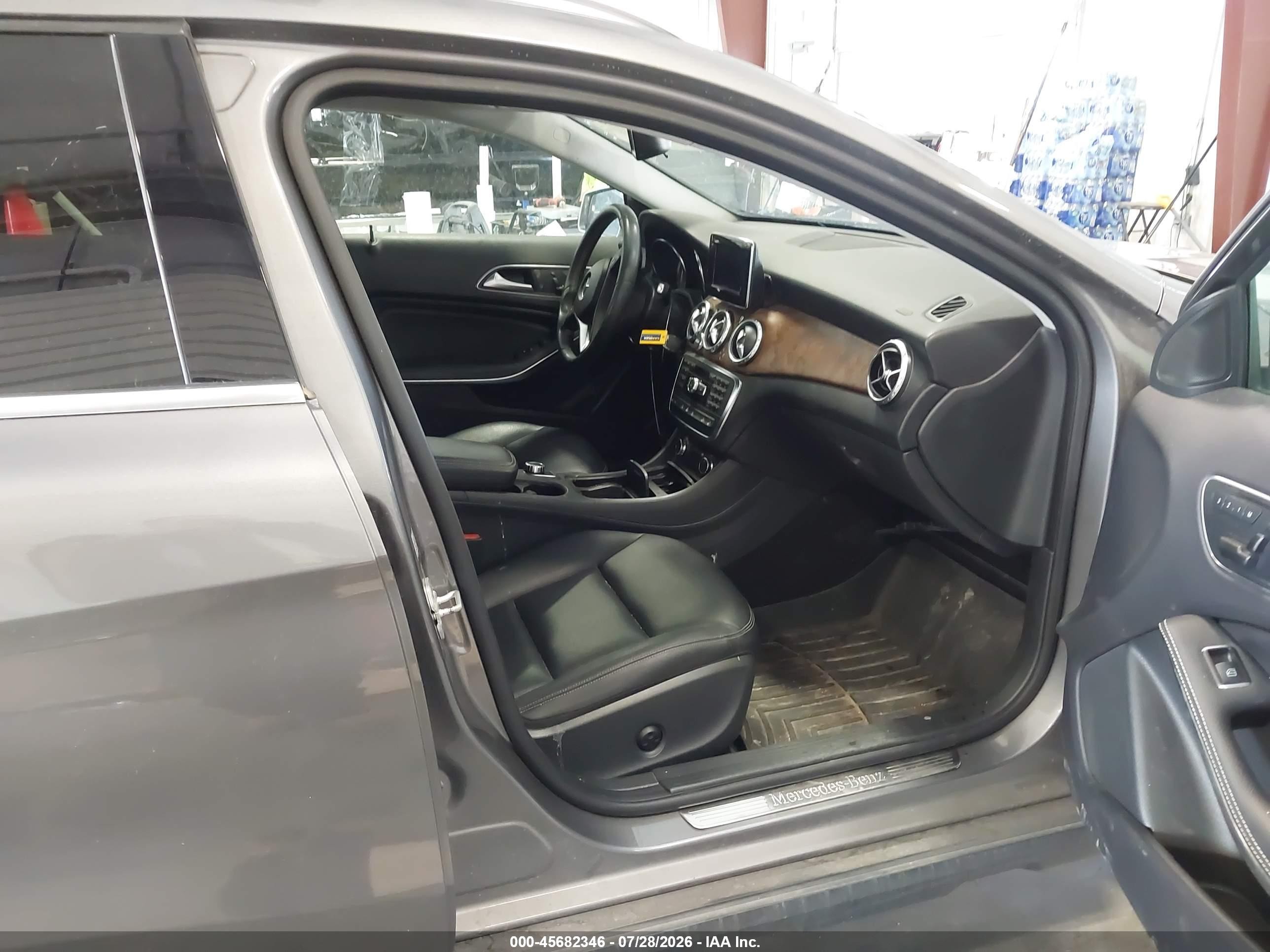 2015 Mercedes-benz Gla 250 4matic Серый vin: WDCTG4GB0FJ148668