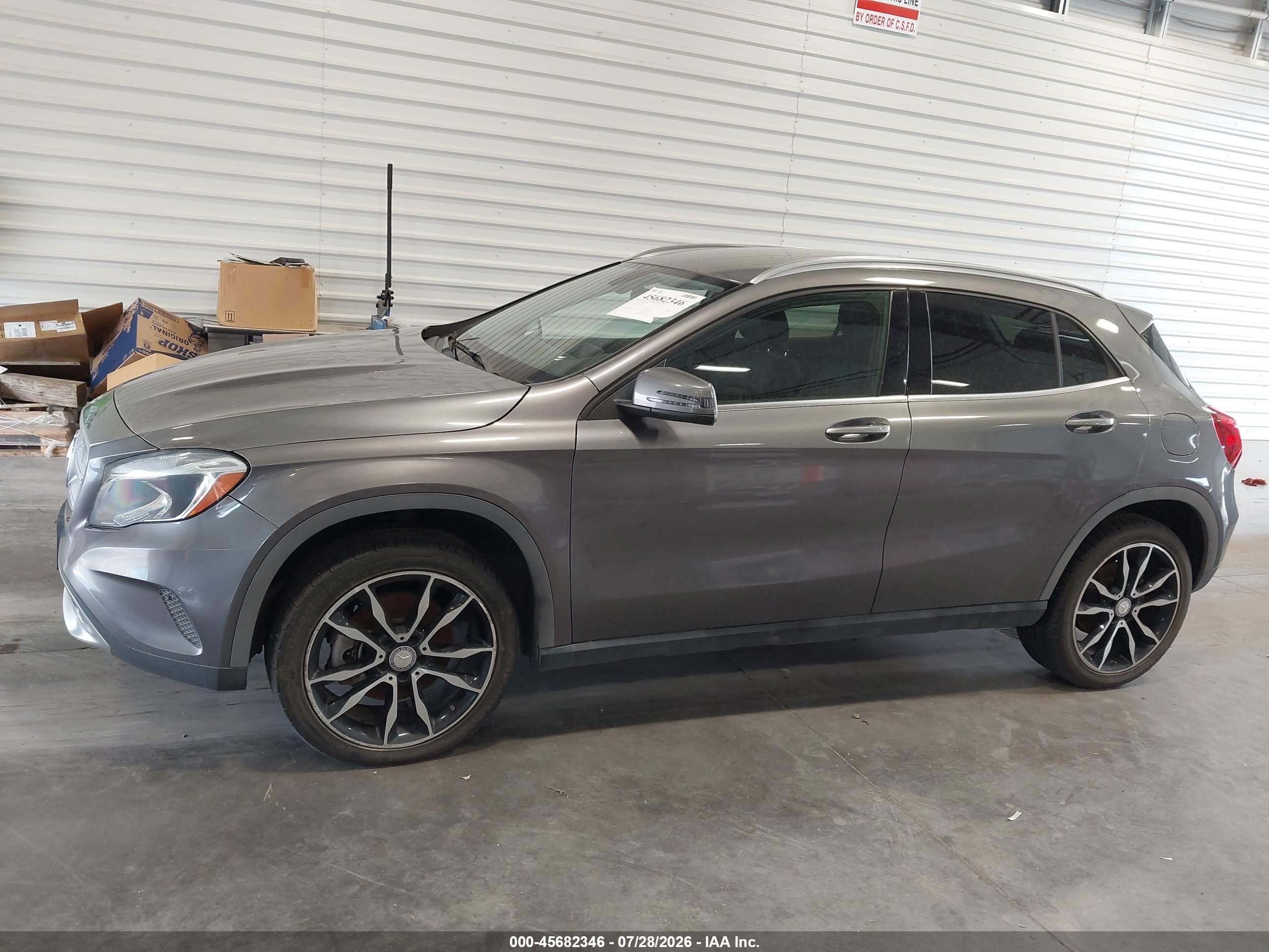 2015 Mercedes-benz Gla 250 4matic Серый vin: WDCTG4GB0FJ148668