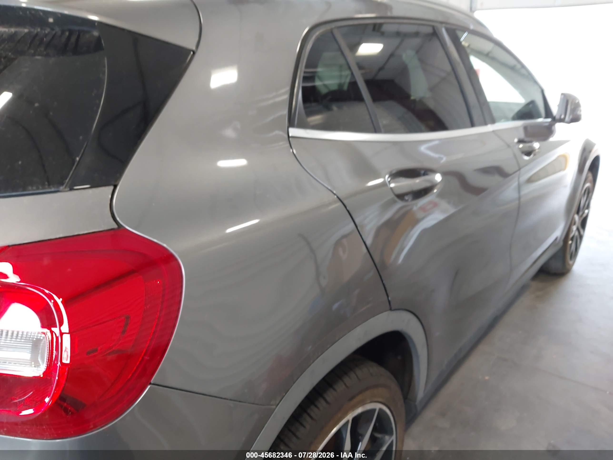 2015 Mercedes-benz Gla 250 4matic Серый vin: WDCTG4GB0FJ148668