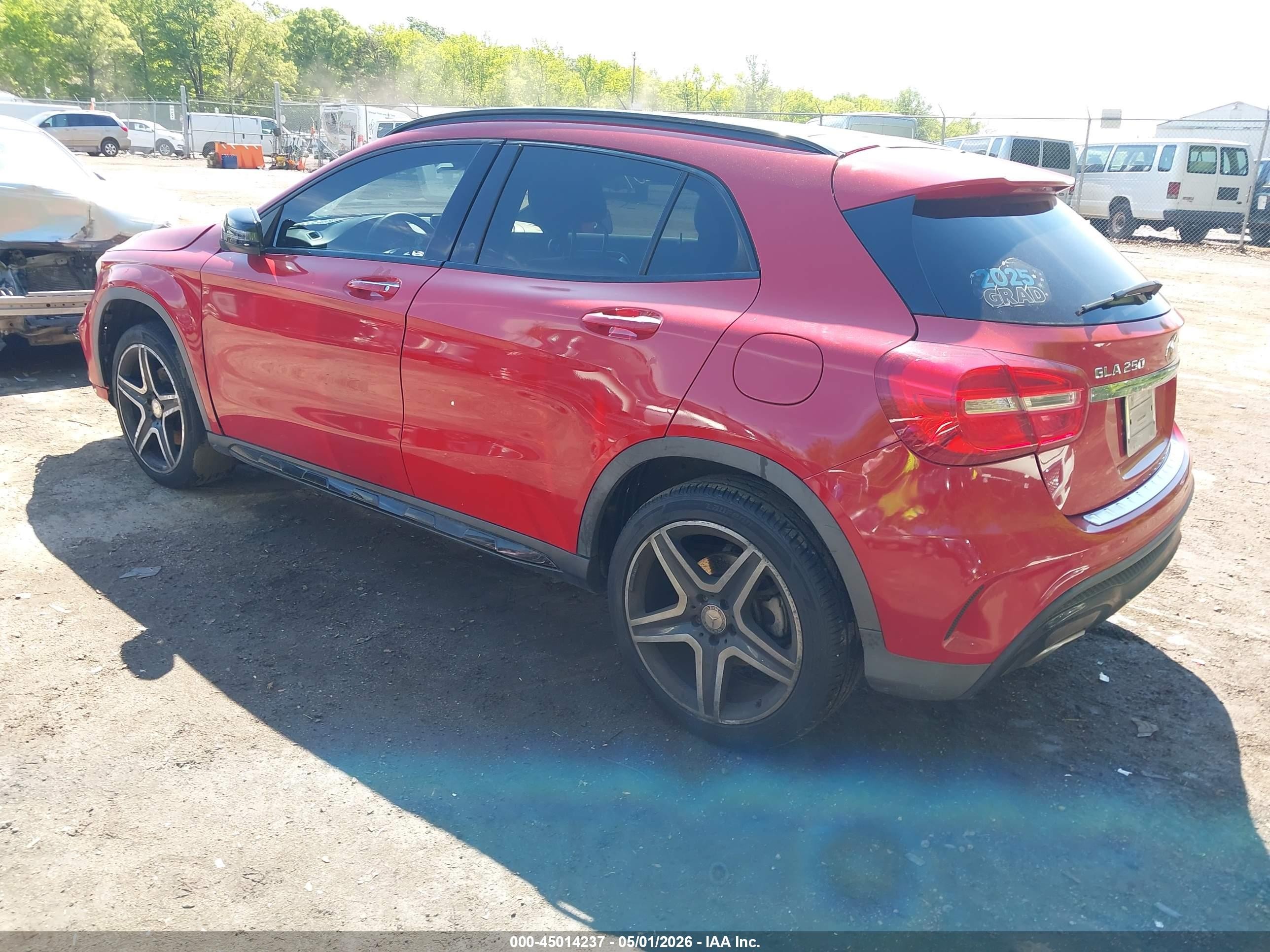 2016 Mercedes-benz Gla 250 4matic Красный vin: WDCTG4GB0GJ216940
