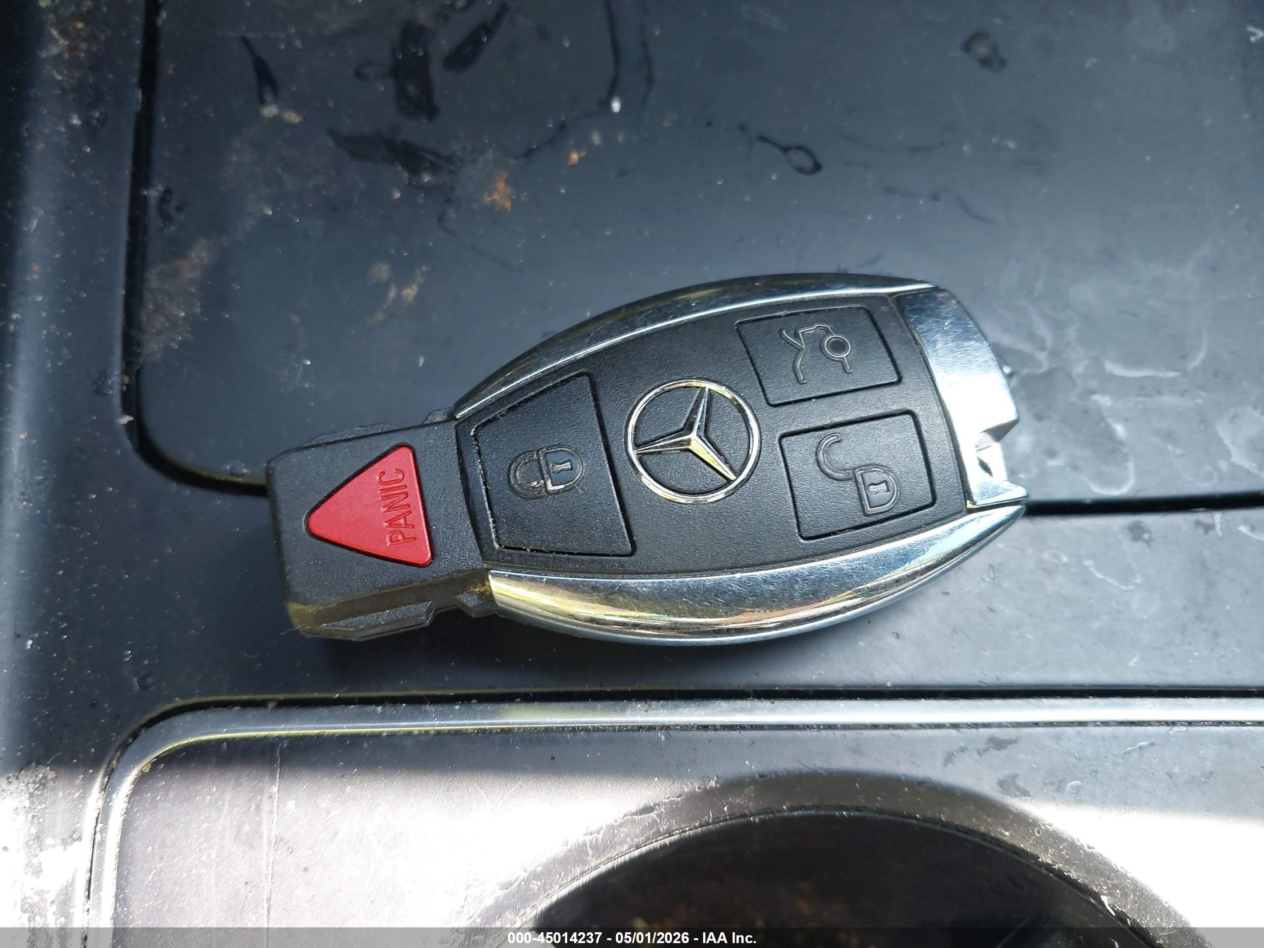 2016 Mercedes-benz Gla 250 4matic Красный vin: WDCTG4GB0GJ216940