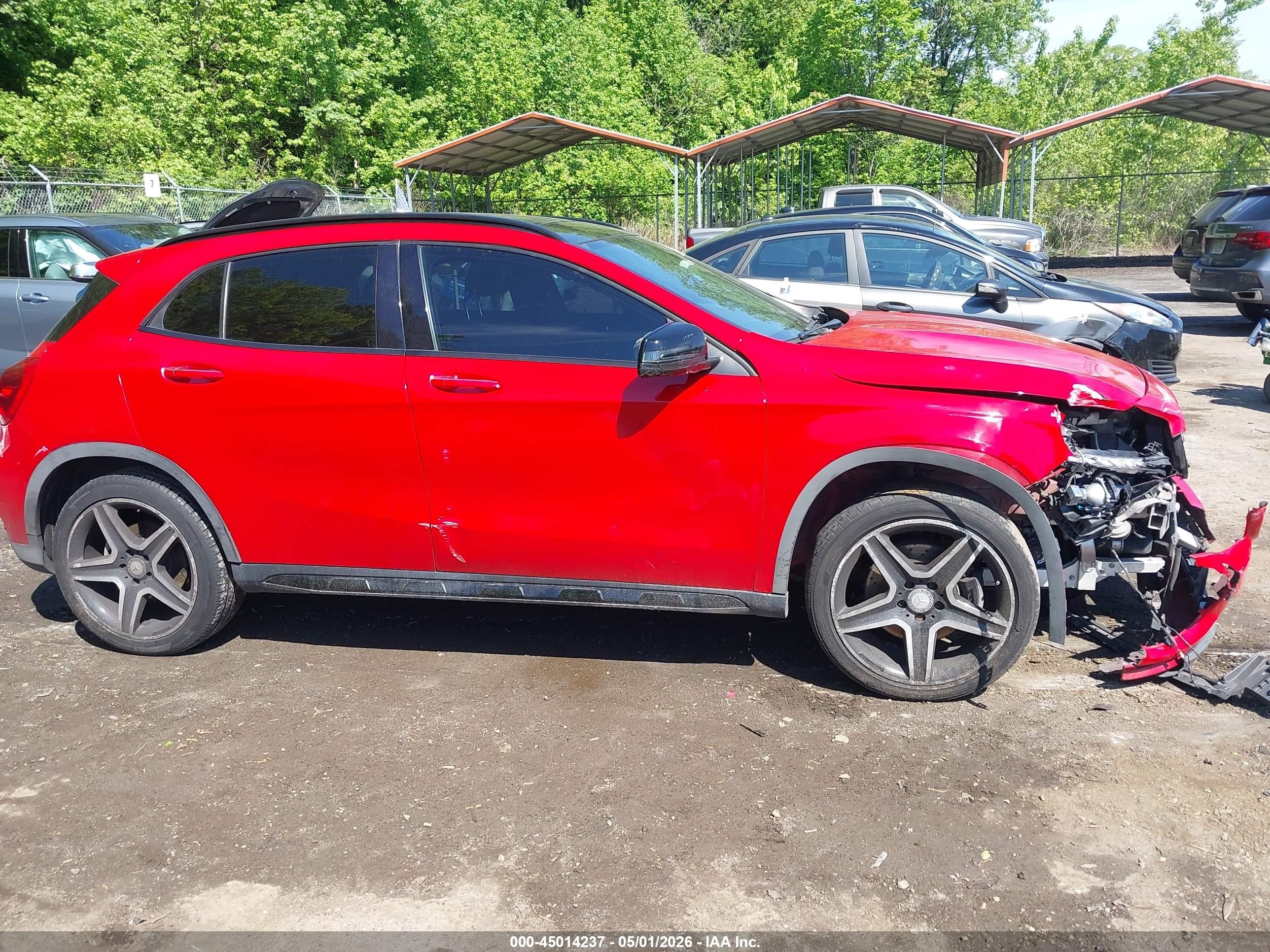2016 Mercedes-benz Gla 250 4matic Красный vin: WDCTG4GB0GJ216940