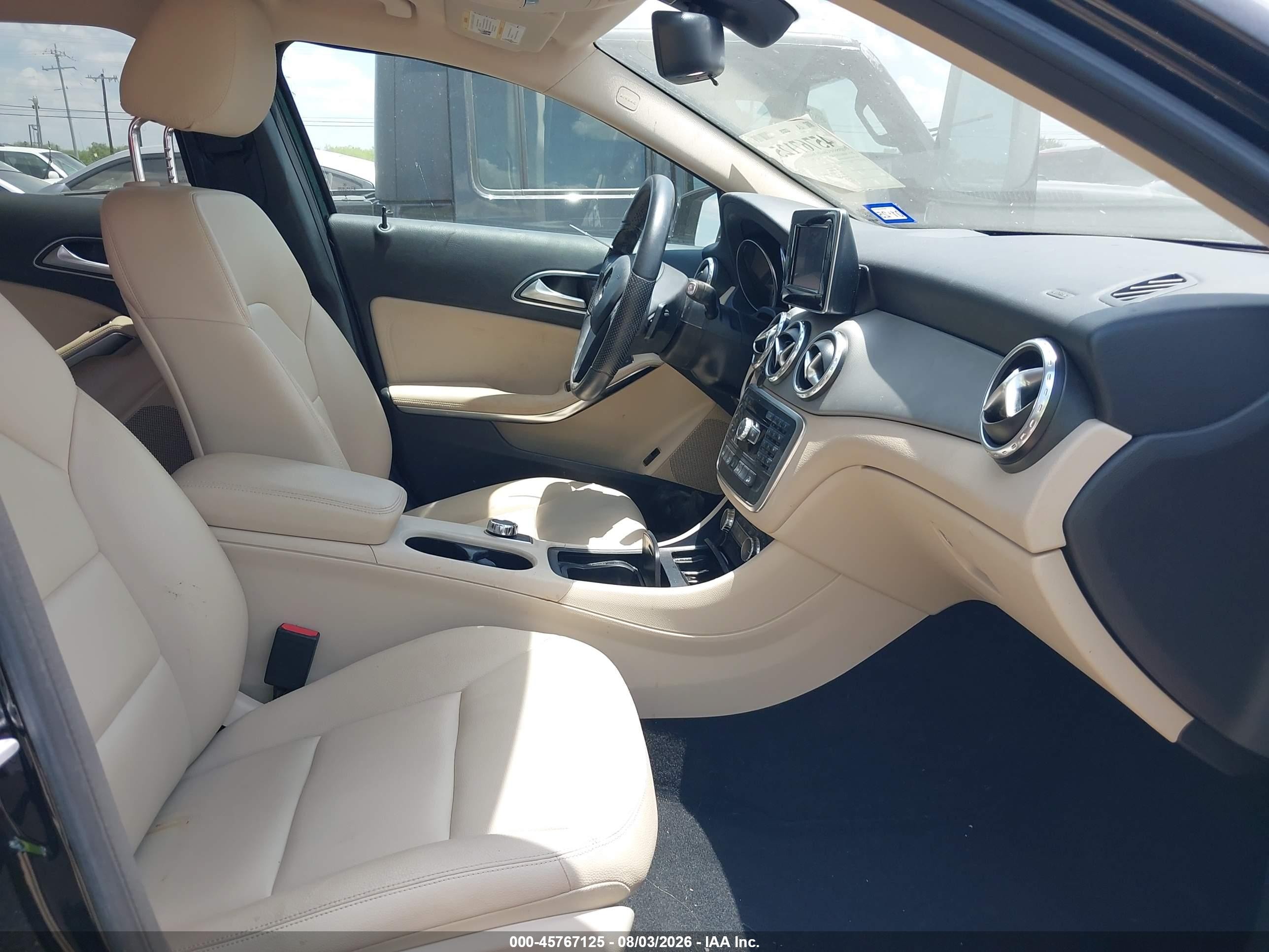 2015 Mercedes-benz Gla 250 4matic Black vin: WDCTG4GB1FJ032640