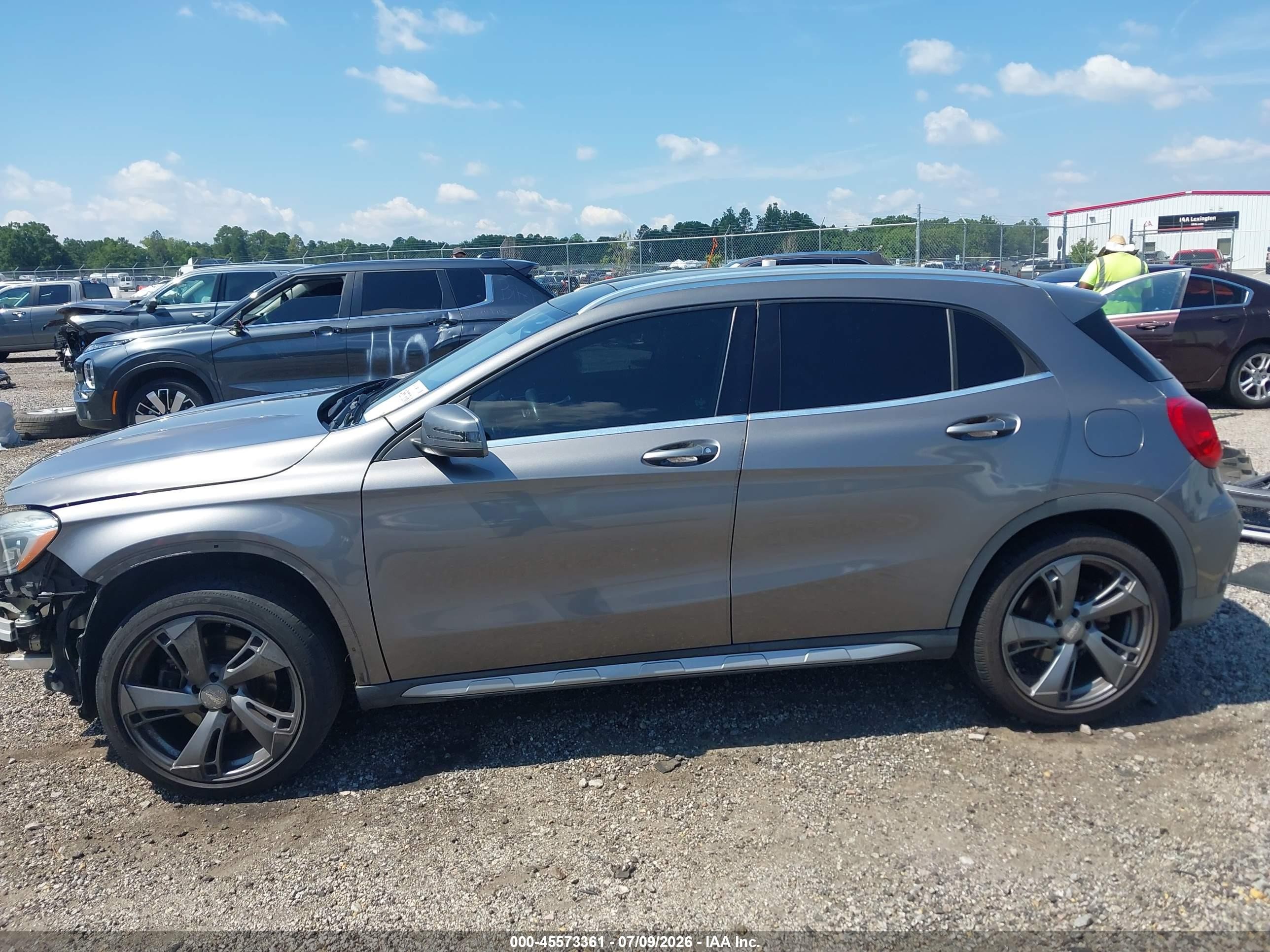 2015 Mercedes-benz Gla 250 4matic Gray vin: WDCTG4GB1FJ063774
