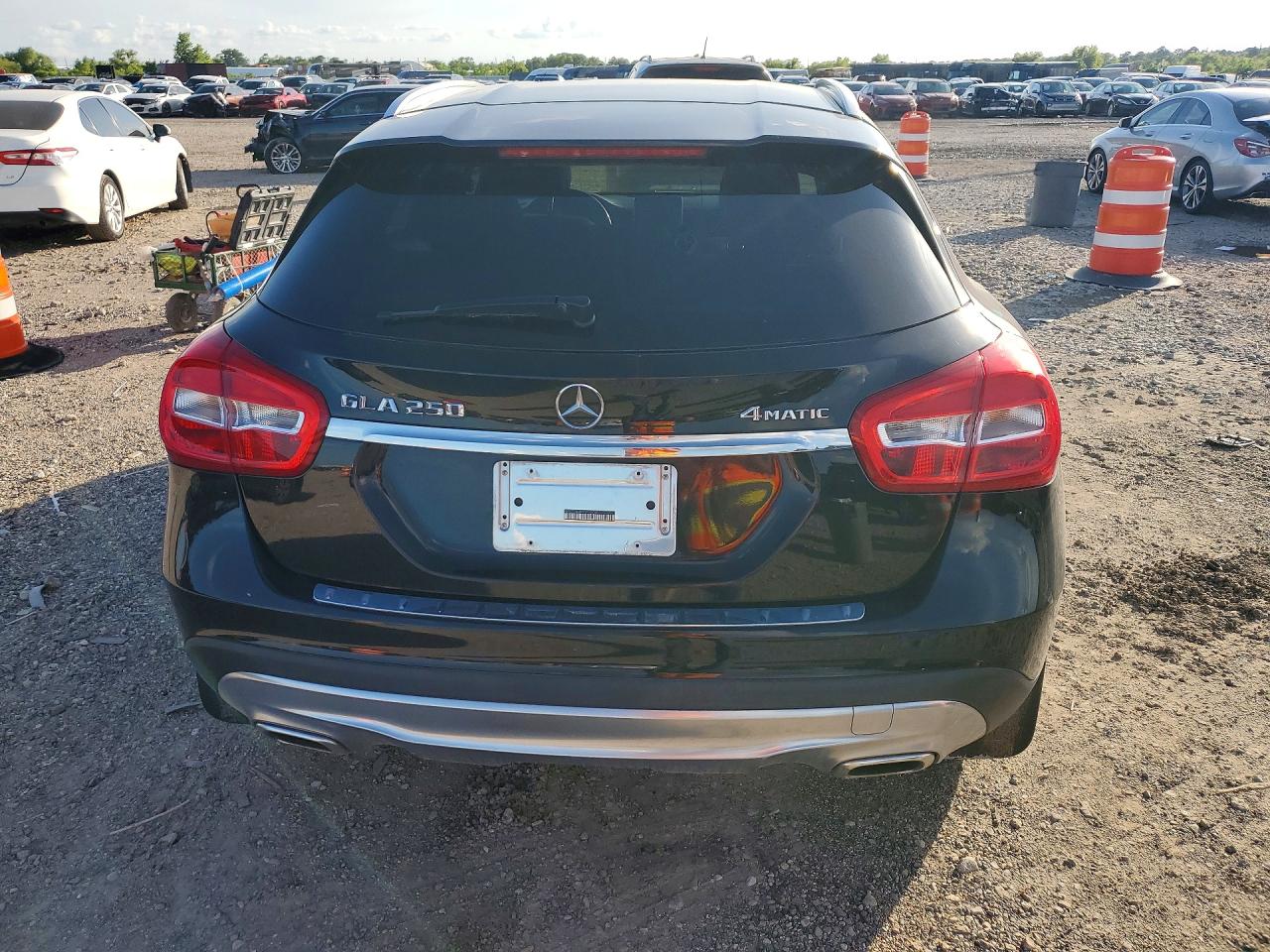 2015 Mercedes-benz Gla 250 4matic Black vin: WDCTG4GB1FJ110737