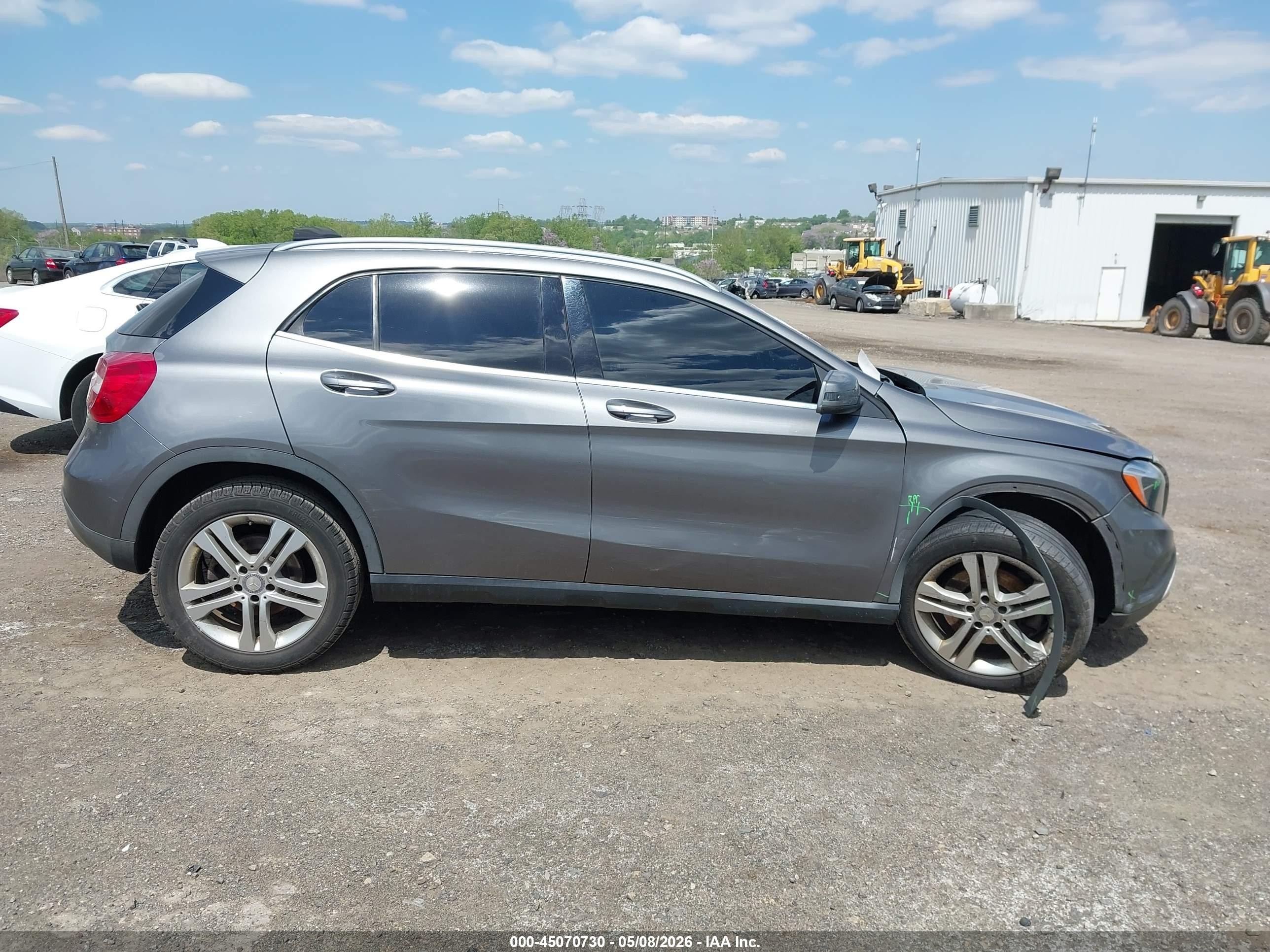 2015 Mercedes-benz Gla 250 4matic Gray vin: WDCTG4GB1FJ148498