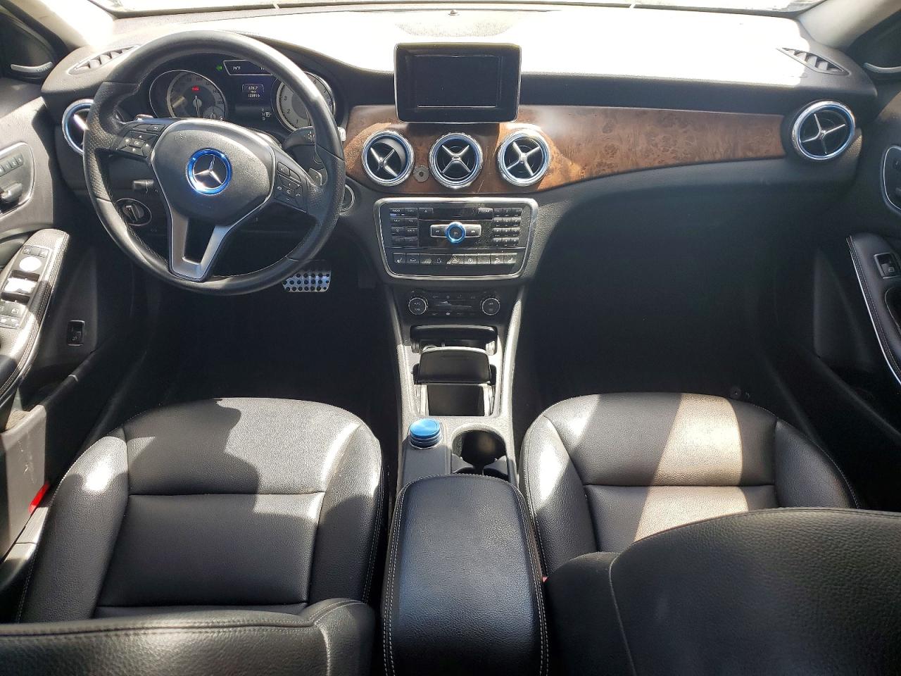 2015 Mercedes-benz Gla 250 4matic White vin: WDCTG4GB1FJ163602
