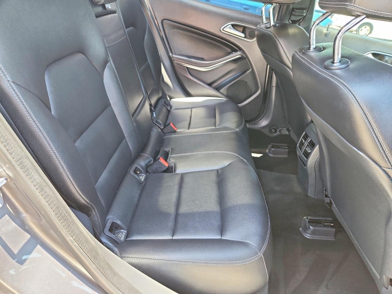2019 Mercedes-benz Gla 250 4matic Gray vin: WDCTG4GB1KJ583953