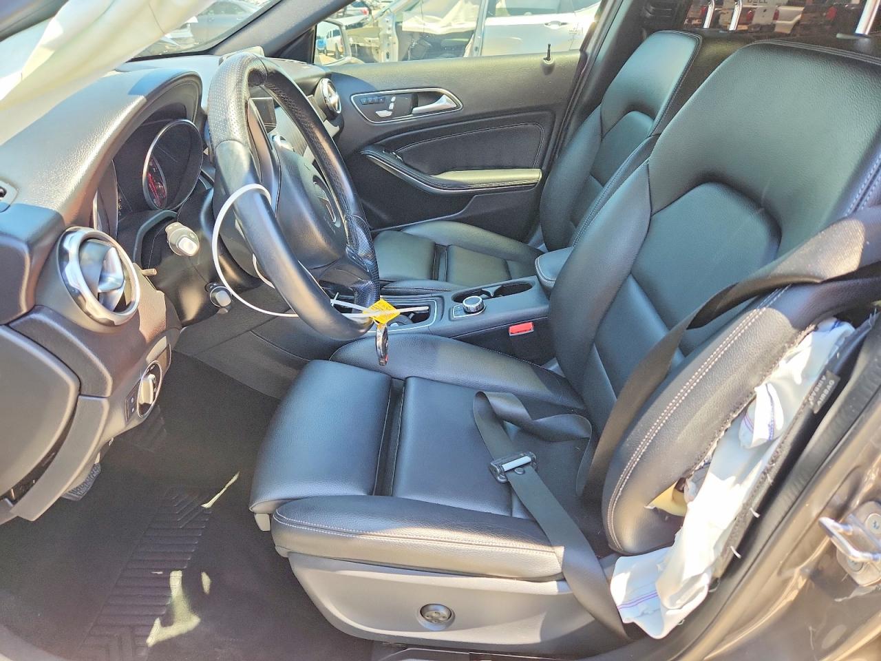 2019 Mercedes-benz Gla 250 4matic Gray vin: WDCTG4GB1KJ583953