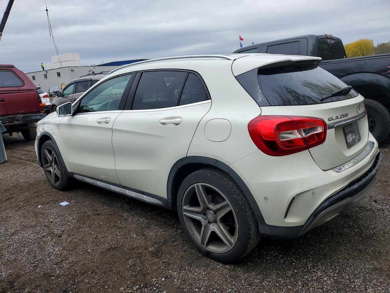 2015 Mercedes-benz Gla 250 4matic White vin: WDCTG4GB2FJ080468
