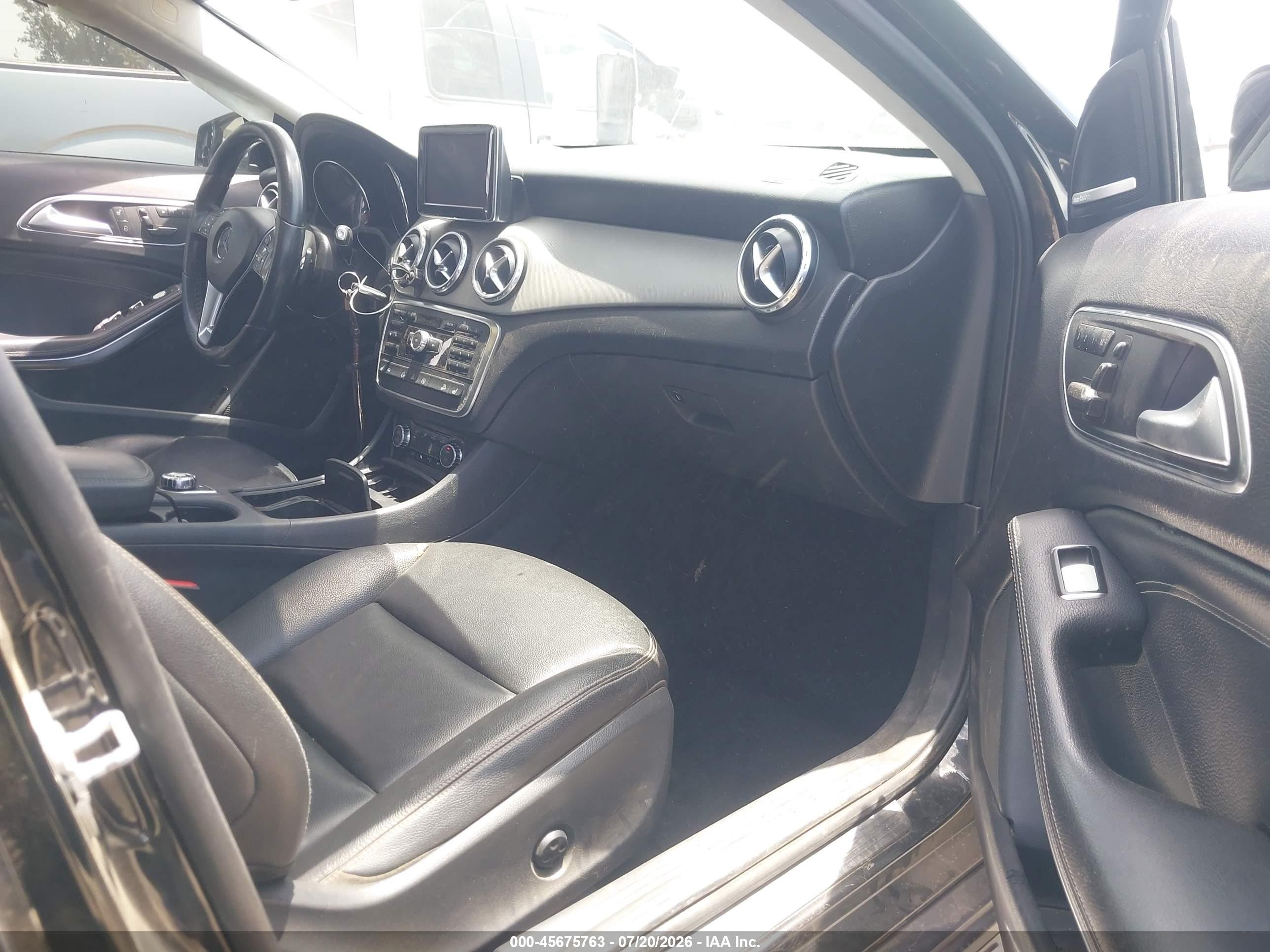 2015 Mercedes-benz Gla 250 4matic Black vin: WDCTG4GB2FJ103778