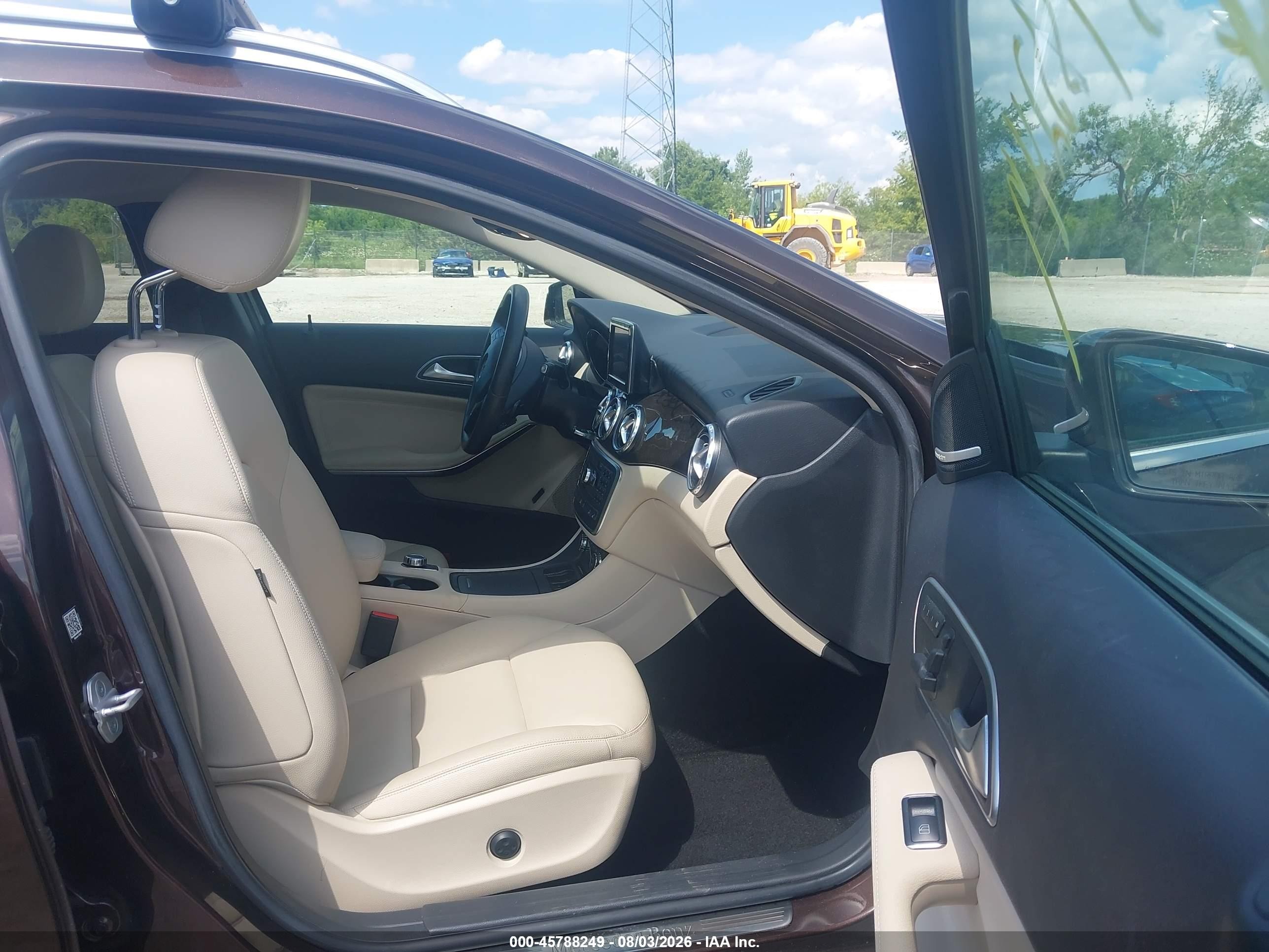 2015 Mercedes-benz Gla 250 4matic Brown vin: WDCTG4GB2FJ116255