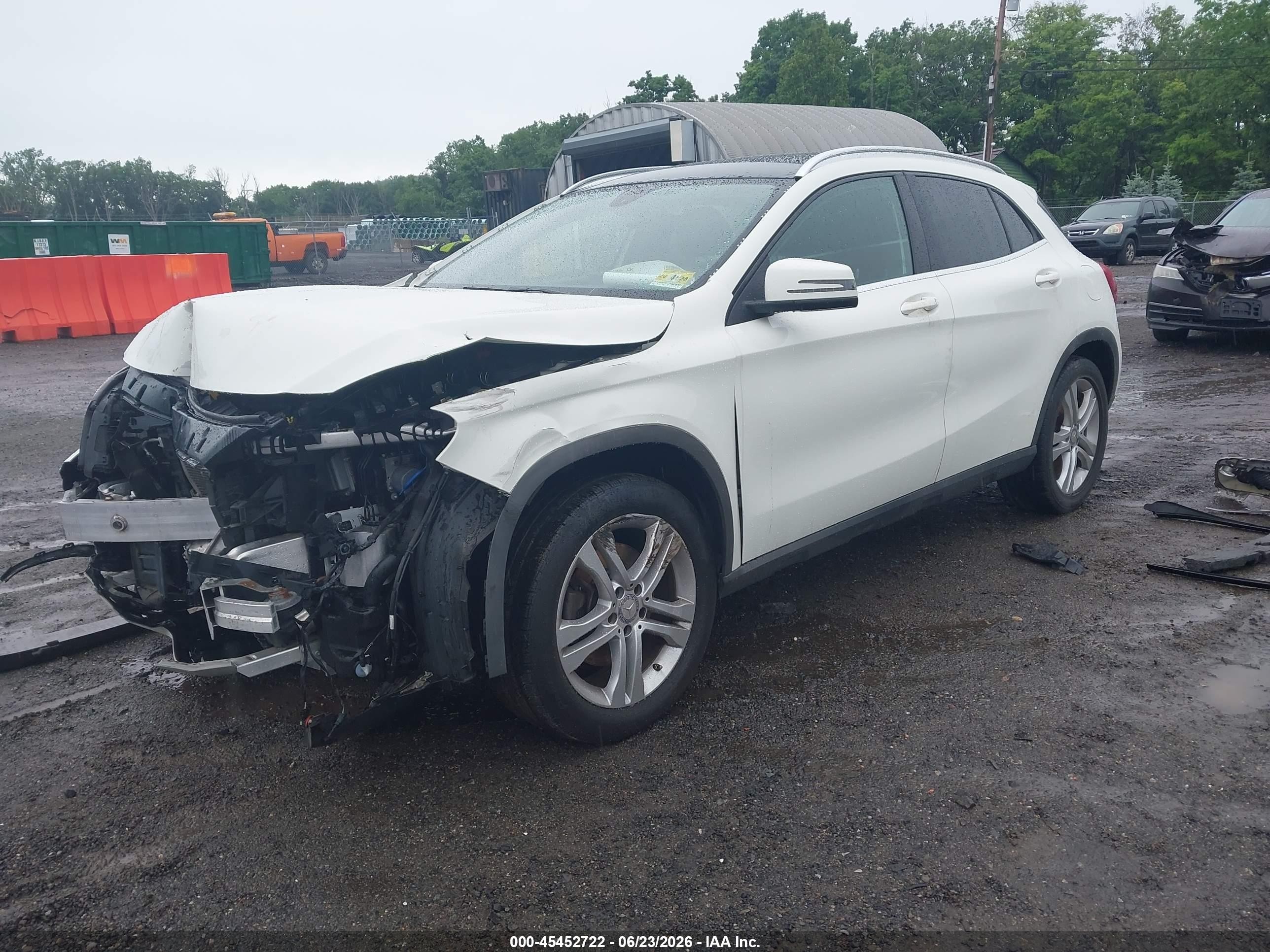 2015 Mercedes-benz Gla 250 4matic White vin: WDCTG4GB2FJ118605