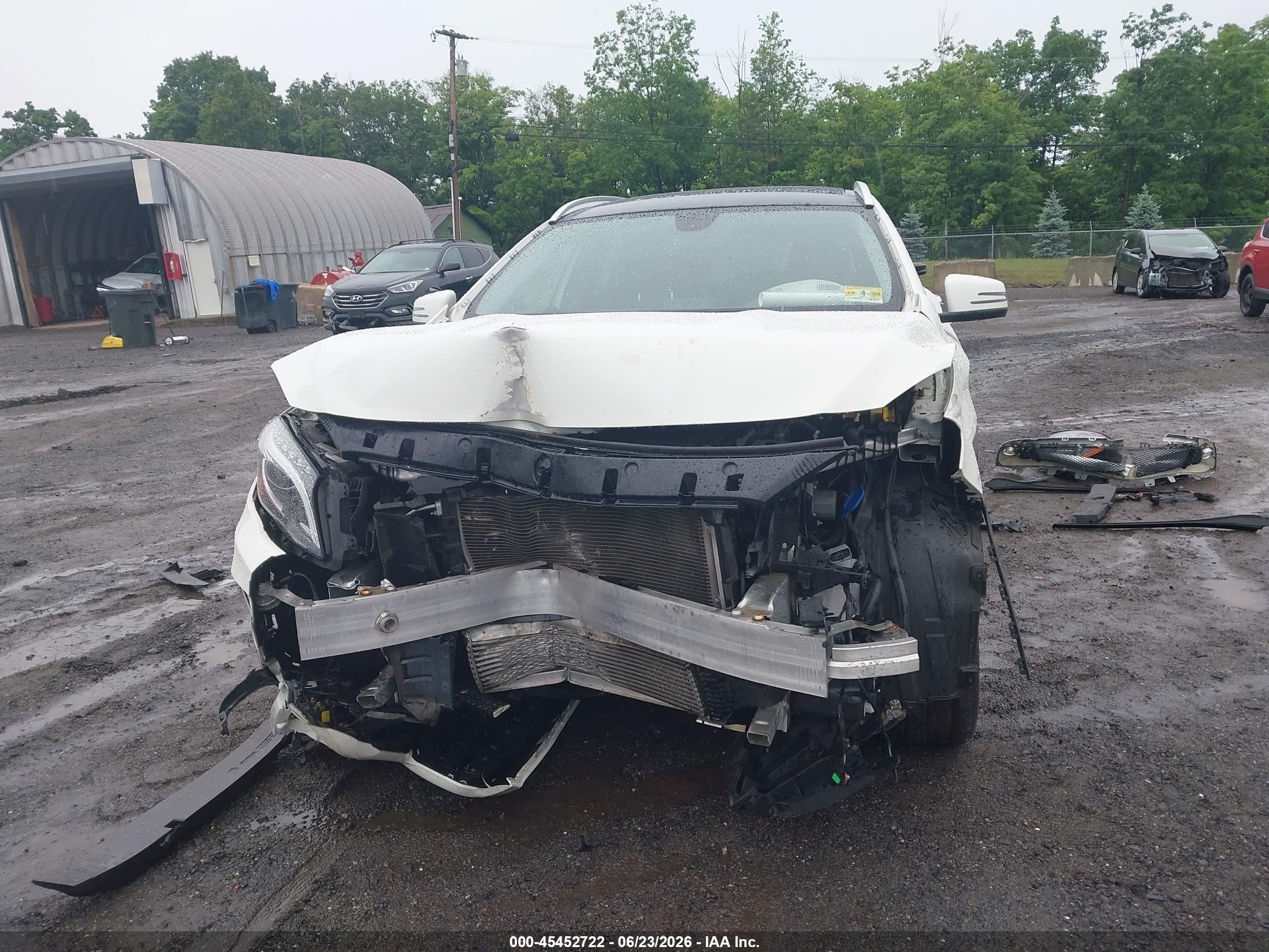 2015 Mercedes-benz Gla 250 4matic White vin: WDCTG4GB2FJ118605