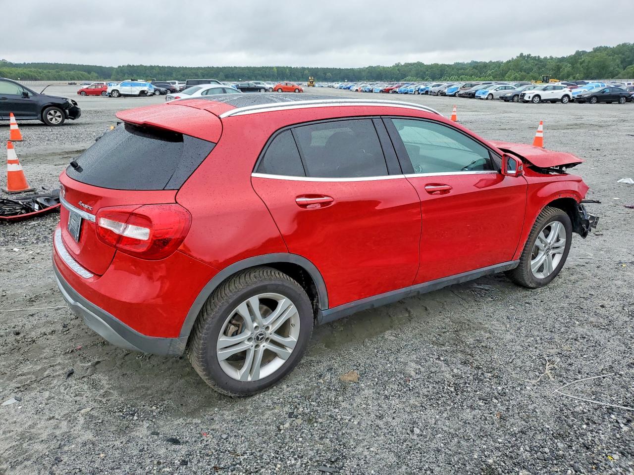 2018 Mercedes-benz Gla 250 4matic Red vin: WDCTG4GB2JJ380326