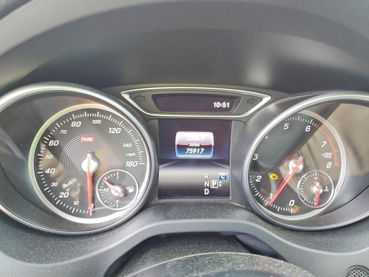 2018 Mercedes-benz Gla 250 4matic Red vin: WDCTG4GB2JJ380326