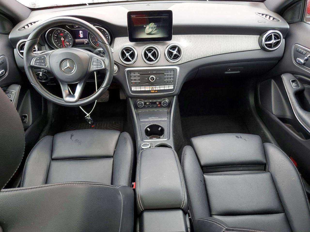 2018 Mercedes-benz Gla 250 4matic Red vin: WDCTG4GB2JJ380326