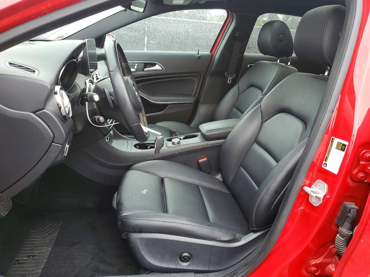 2018 Mercedes-benz Gla 250 4matic Red vin: WDCTG4GB2JJ380326