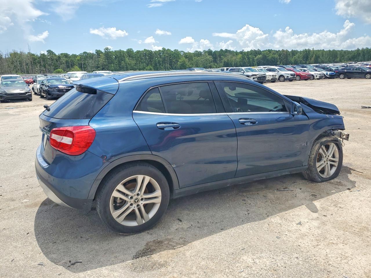 2019 Mercedes-benz Gla 250 4matic Синий vin: WDCTG4GB2KJ620038