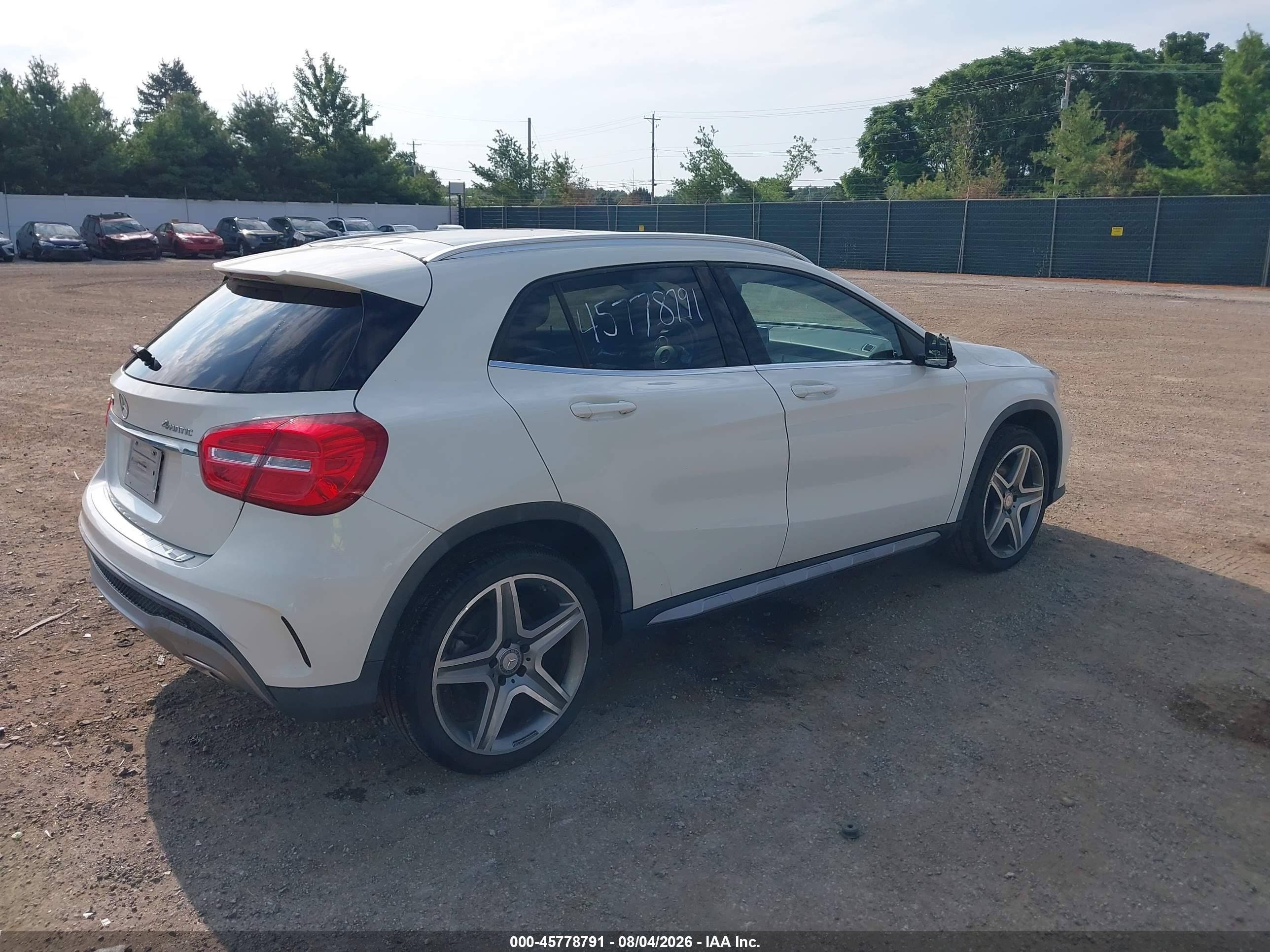 2015 Mercedes-benz Gla 250 4matic White vin: WDCTG4GB3FJ033496
