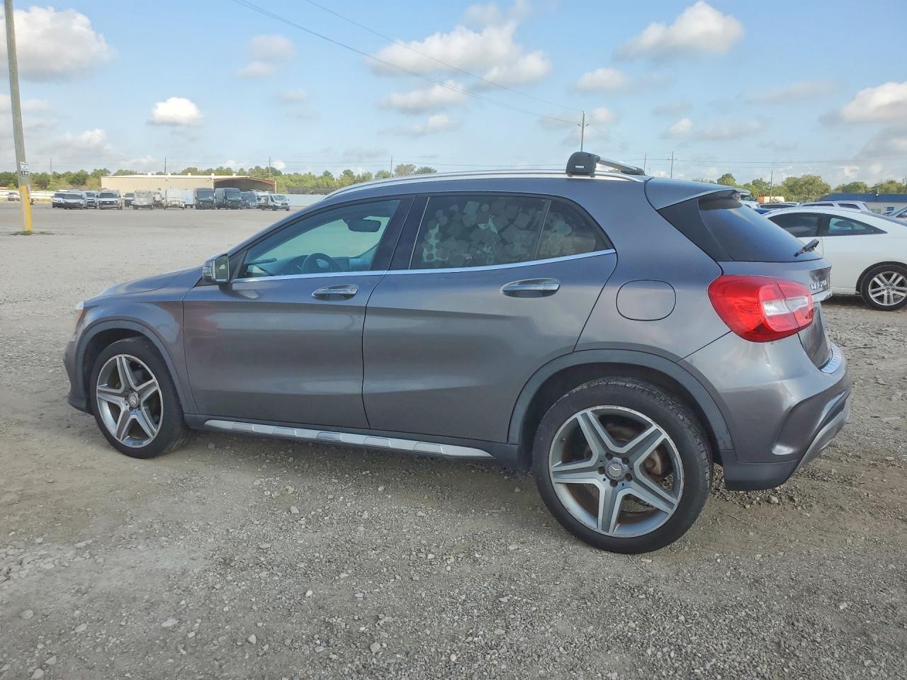 2015 Mercedes-benz Gla 250 4matic Silver vin: WDCTG4GB3FJ092886
