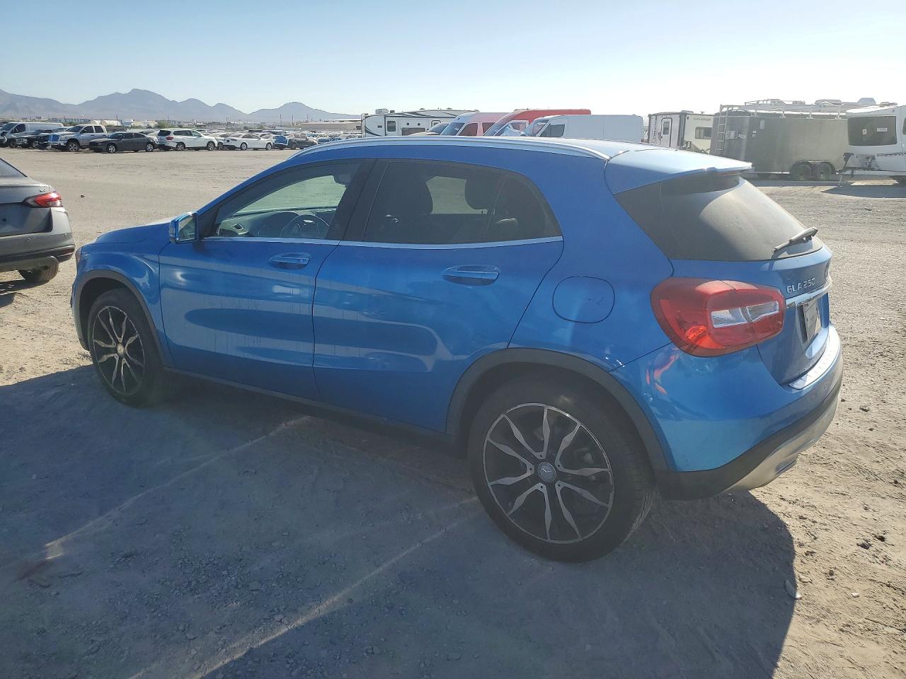 2015 Mercedes-benz Gla 250 4matic Blue vin: WDCTG4GB3FJ104227