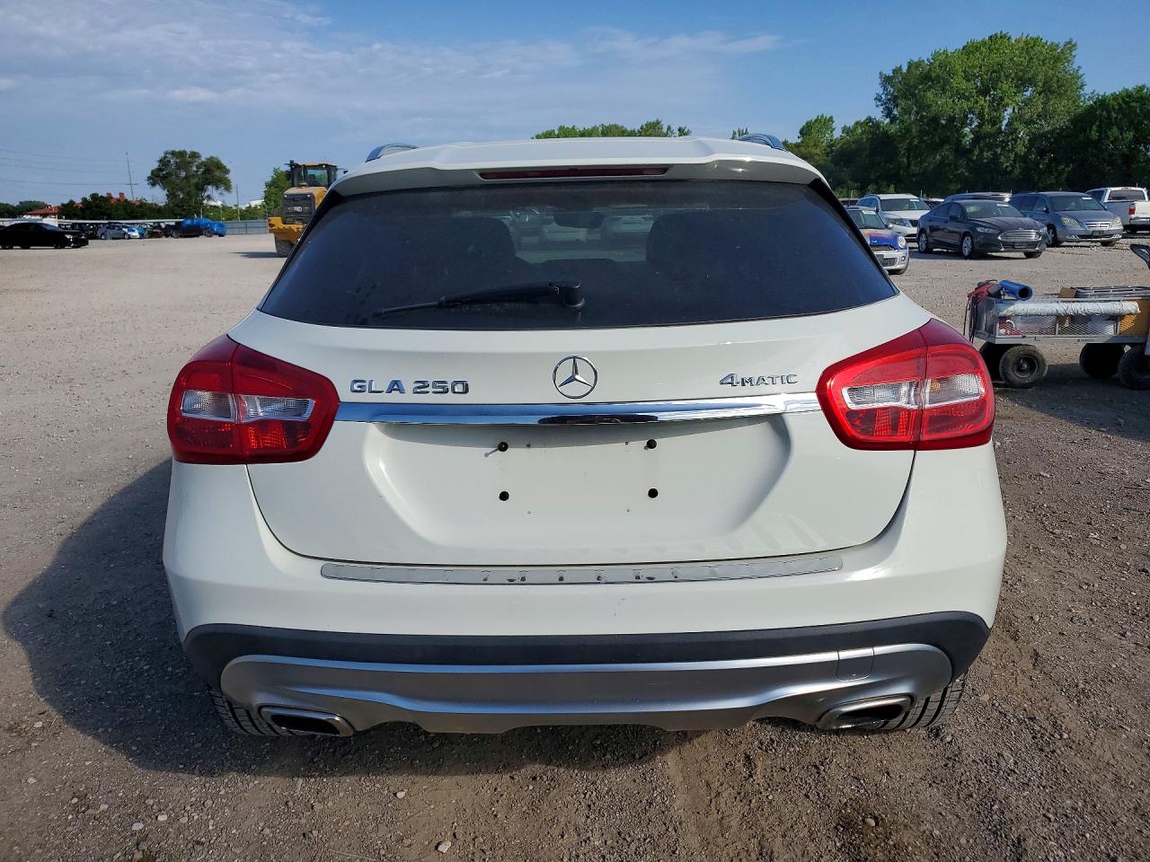 2015 Mercedes-benz Gla 250 4matic Белый vin: WDCTG4GB3FJ124896