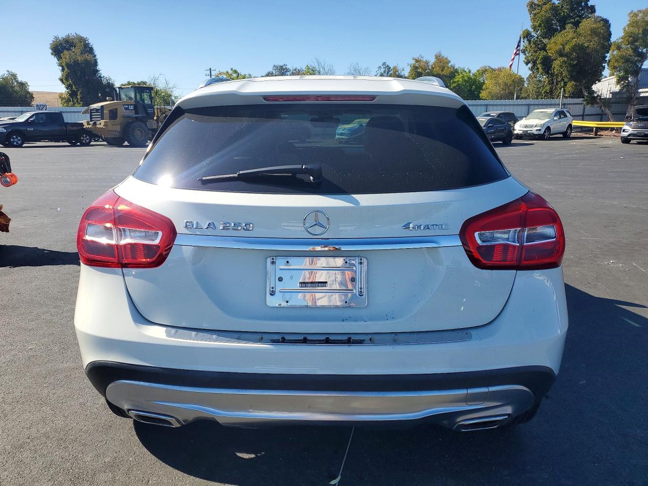 2015 Mercedes-benz Gla 250 4matic White vin: WDCTG4GB3FJ152083
