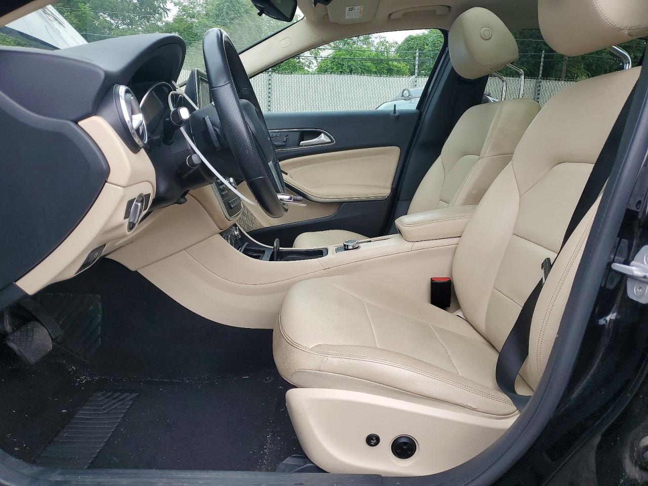 2015 Mercedes-benz Gla 250 4matic Black vin: WDCTG4GB3FJ175041