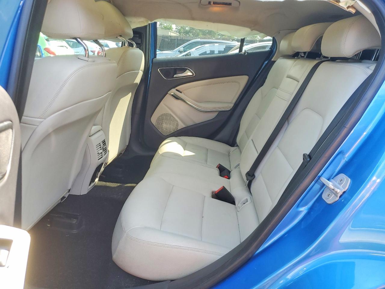 2015 Mercedes-benz Gla 250 4matic Blue vin: WDCTG4GB4FJ073456