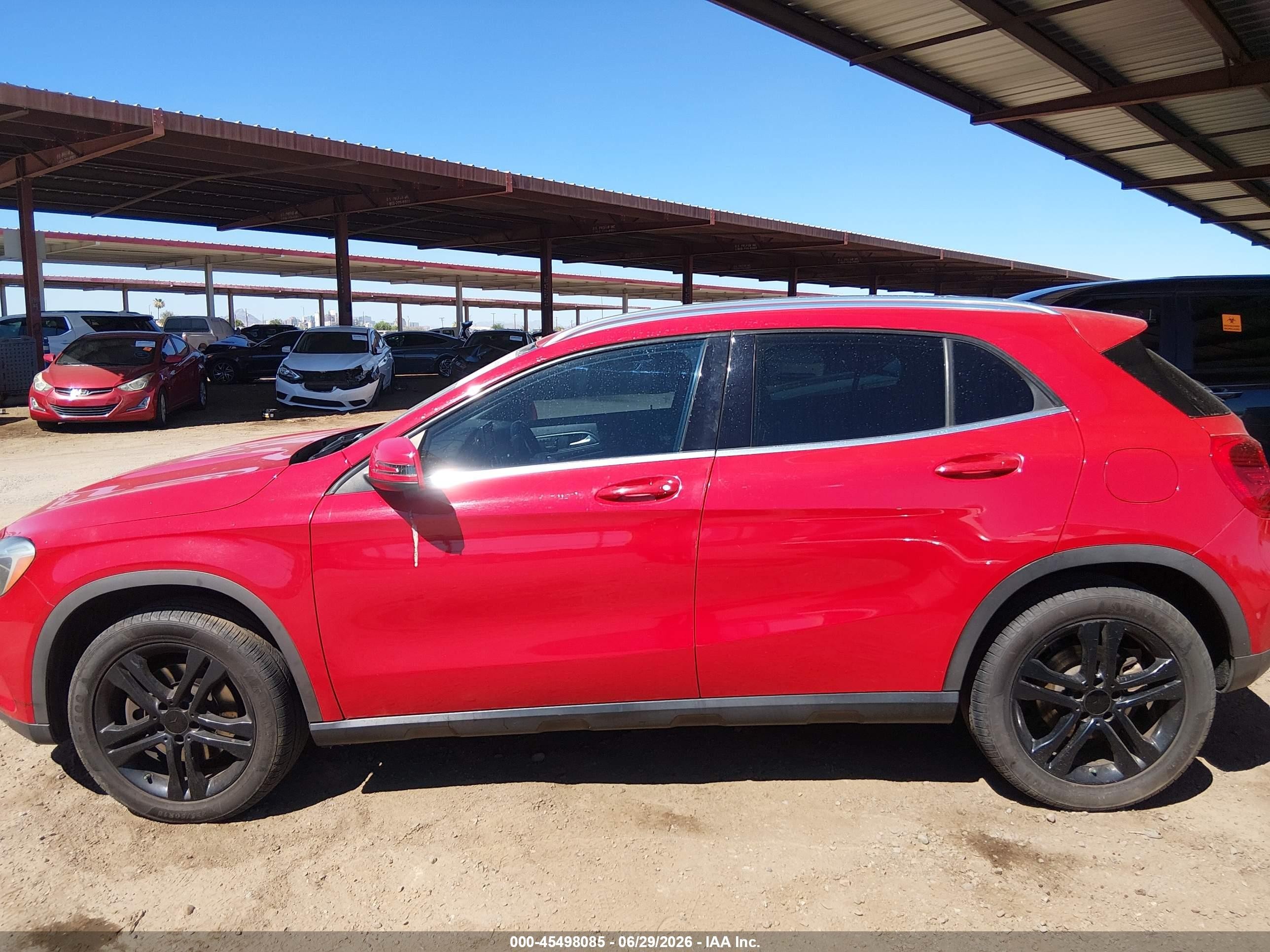 2015 Mercedes-benz Gla 250 4matic Red vin: WDCTG4GB4FJ079953