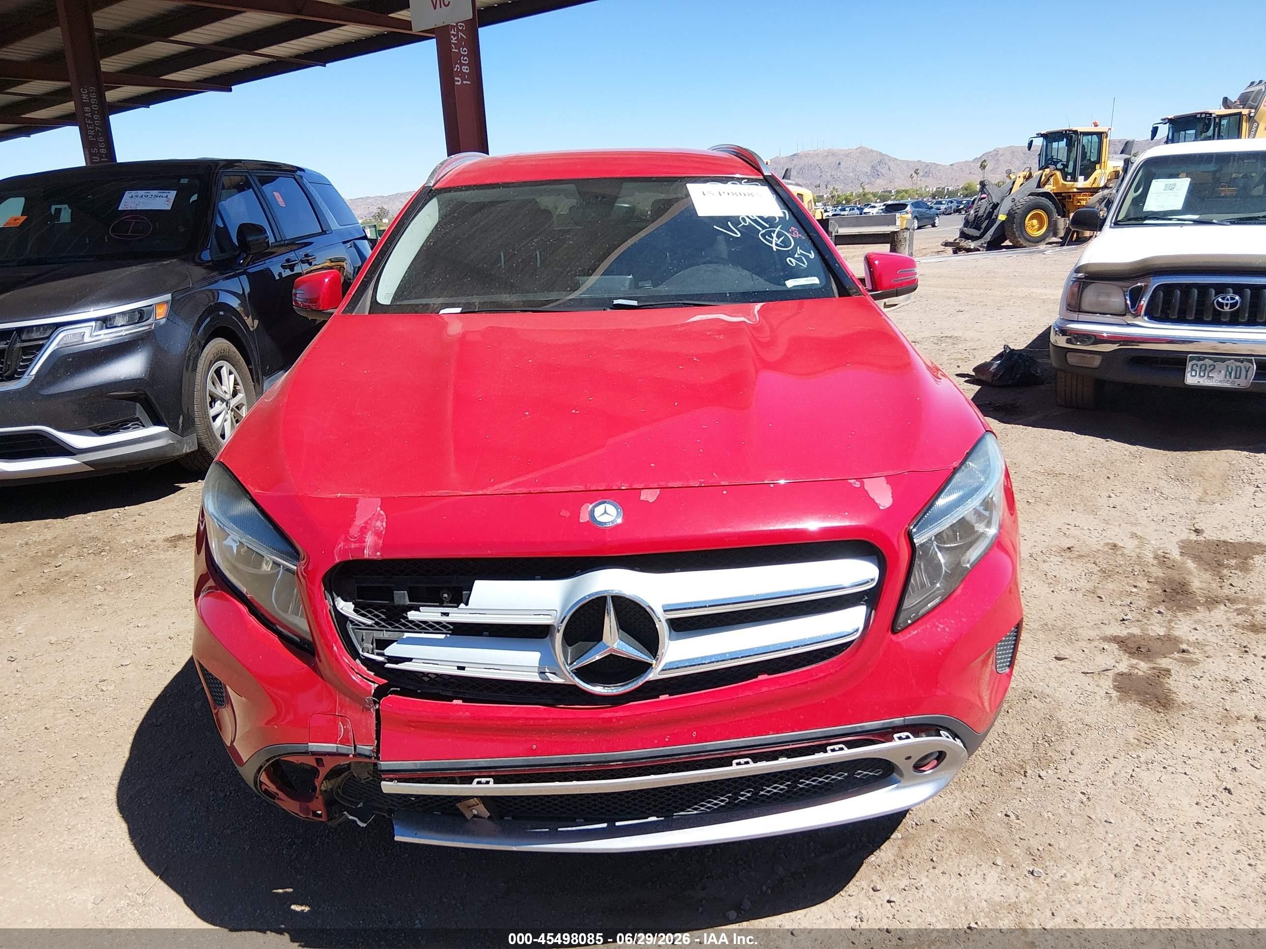 2015 Mercedes-benz Gla 250 4matic Red vin: WDCTG4GB4FJ079953