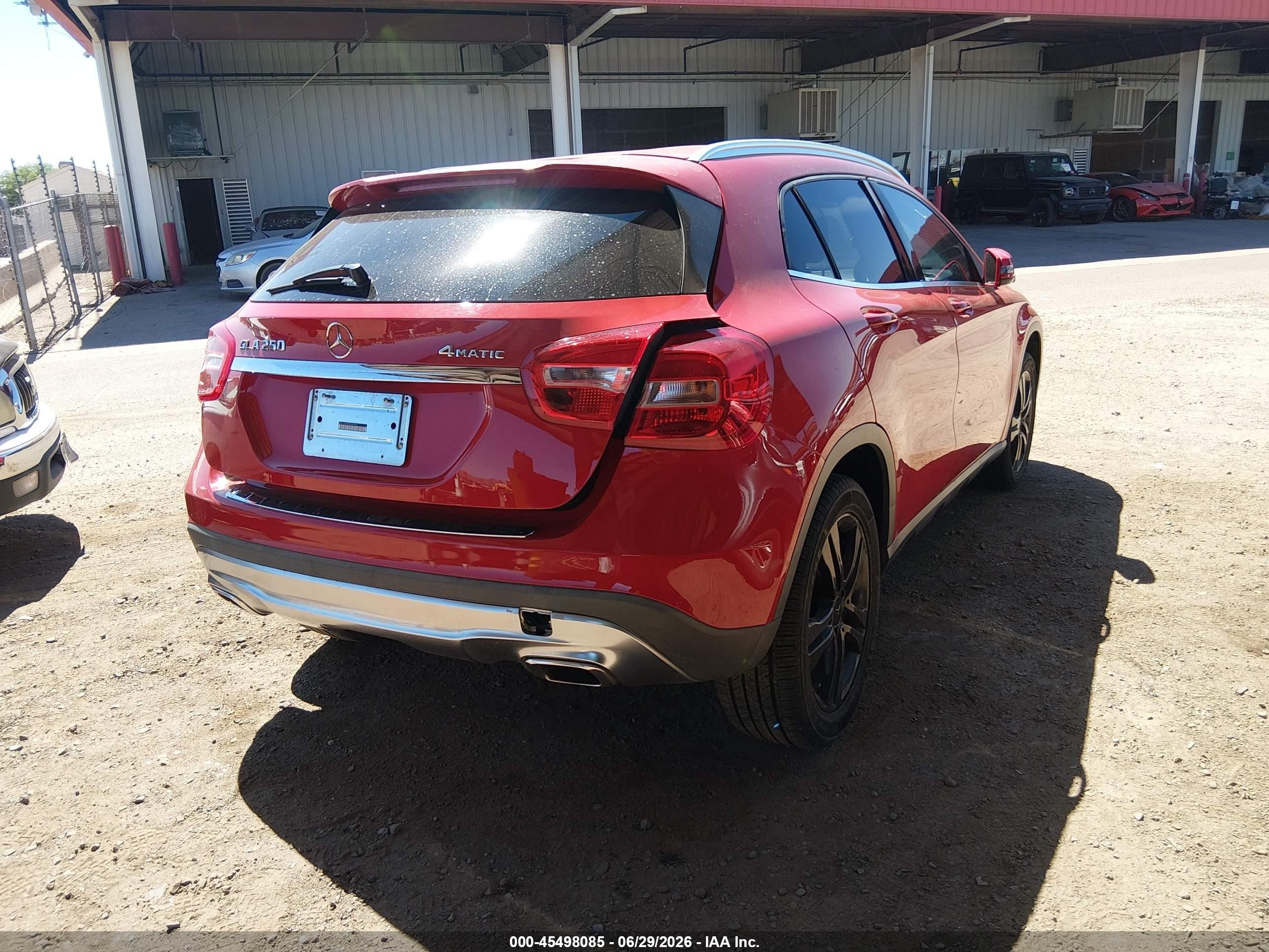 2015 Mercedes-benz Gla 250 4matic Red vin: WDCTG4GB4FJ079953