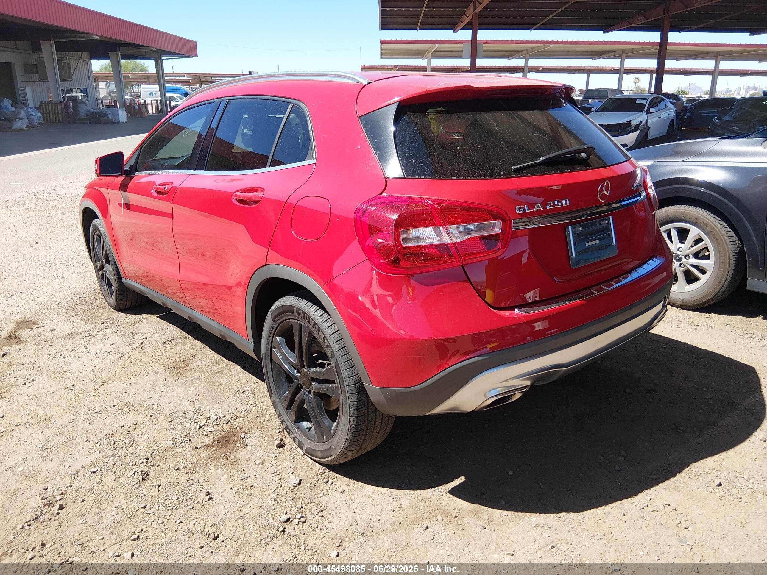 2015 Mercedes-benz Gla 250 4matic Red vin: WDCTG4GB4FJ079953