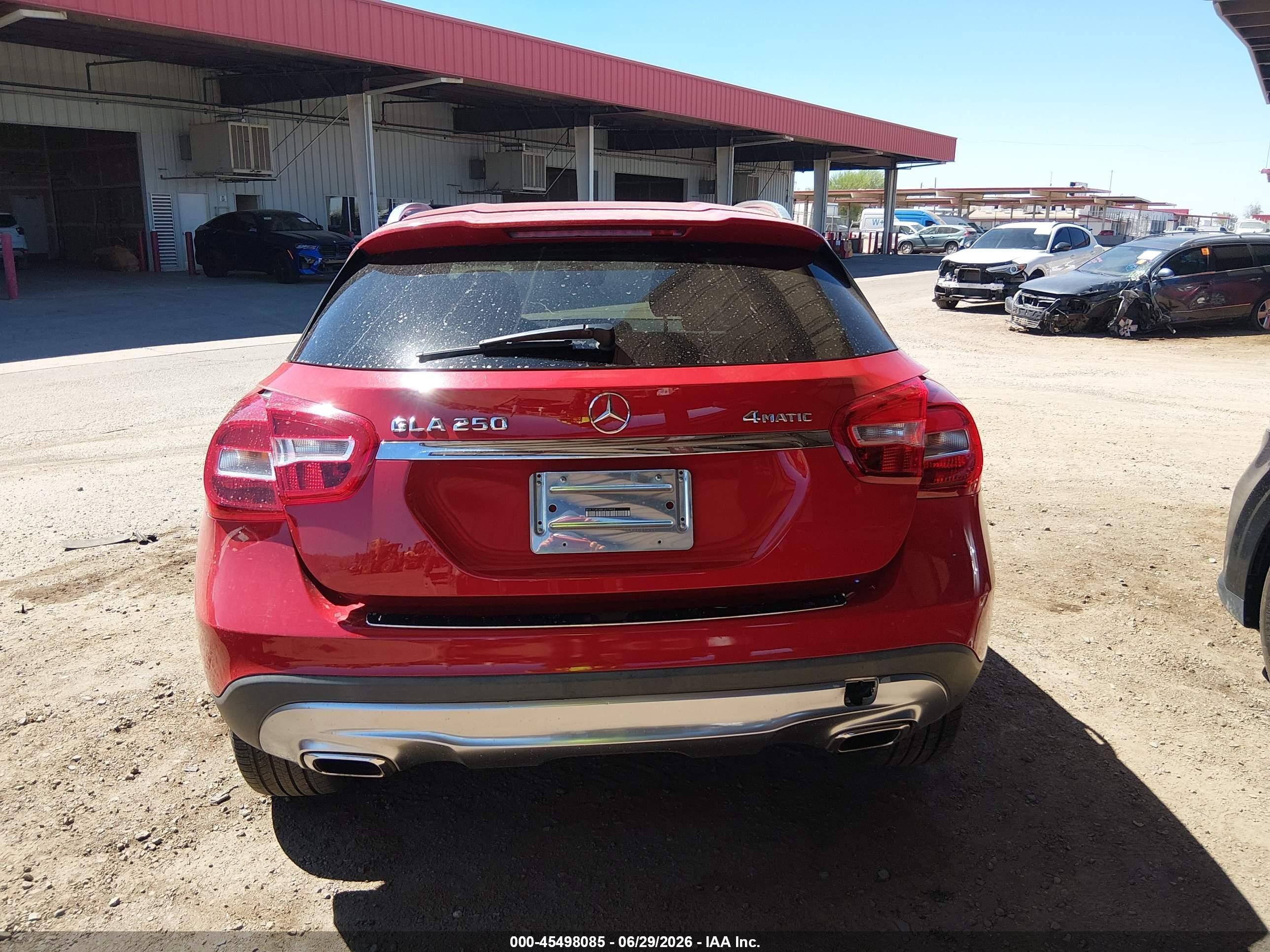 2015 Mercedes-benz Gla 250 4matic Red vin: WDCTG4GB4FJ079953