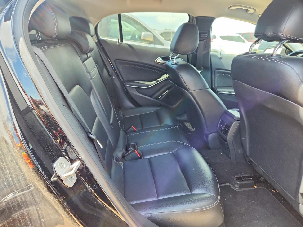 2015 Mercedes-benz Gla 250 4matic Black vin: WDCTG4GB4FJ090368