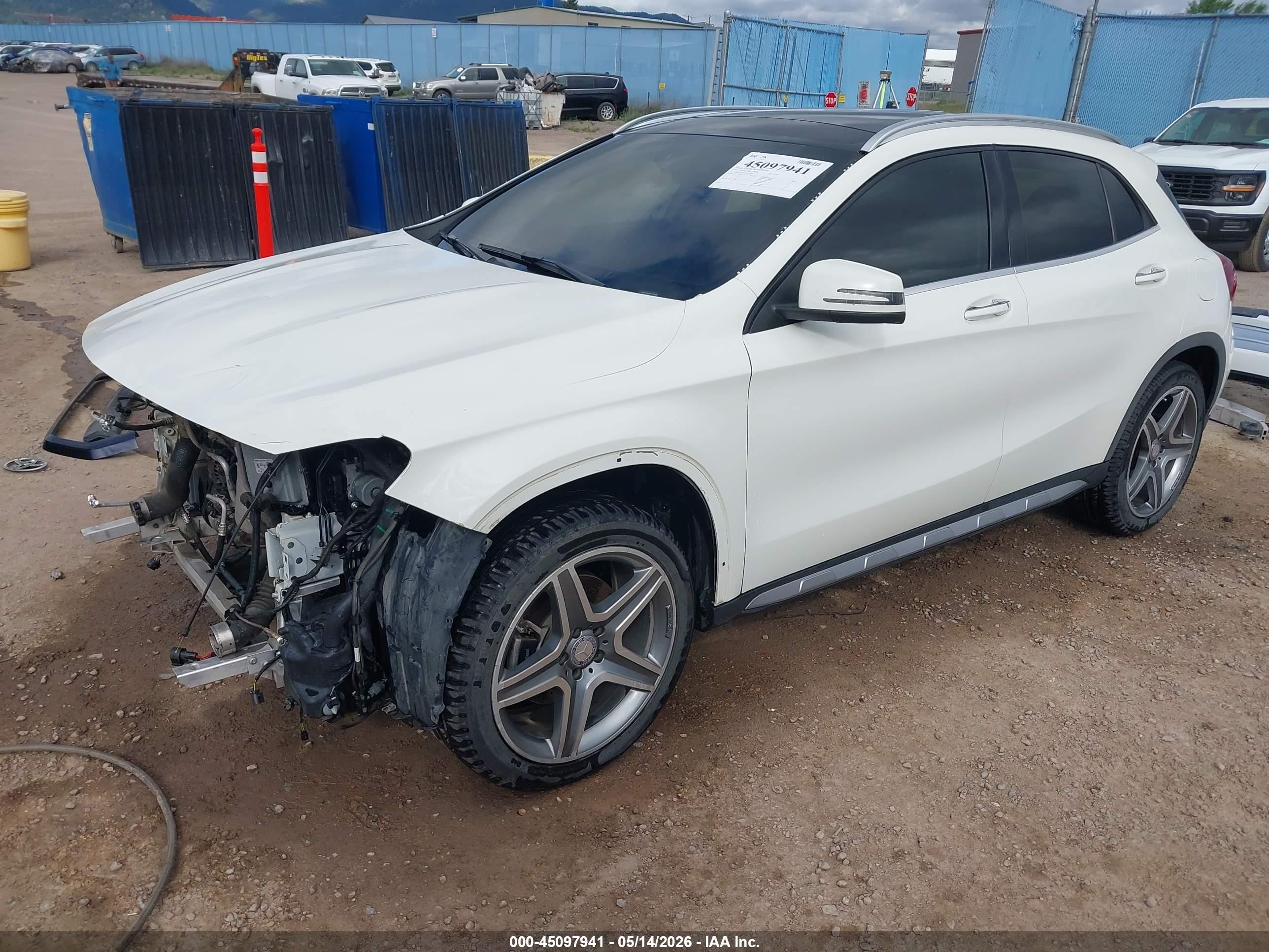 2015 Mercedes-benz Gla 250 4matic White vin: WDCTG4GB4FJ119660