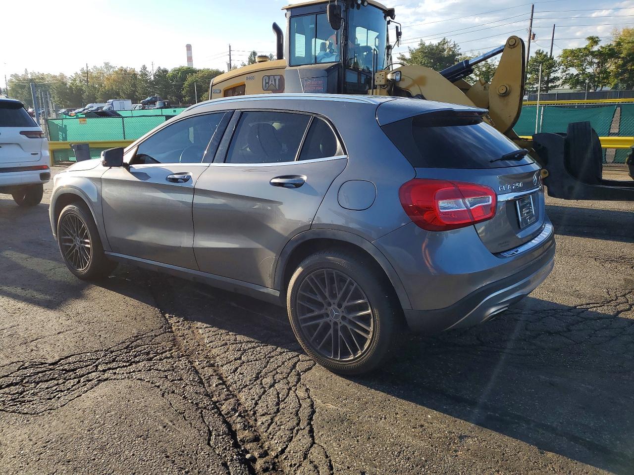 2015 Mercedes-benz Gla 250 4matic Серый vin: WDCTG4GB4FJ143618