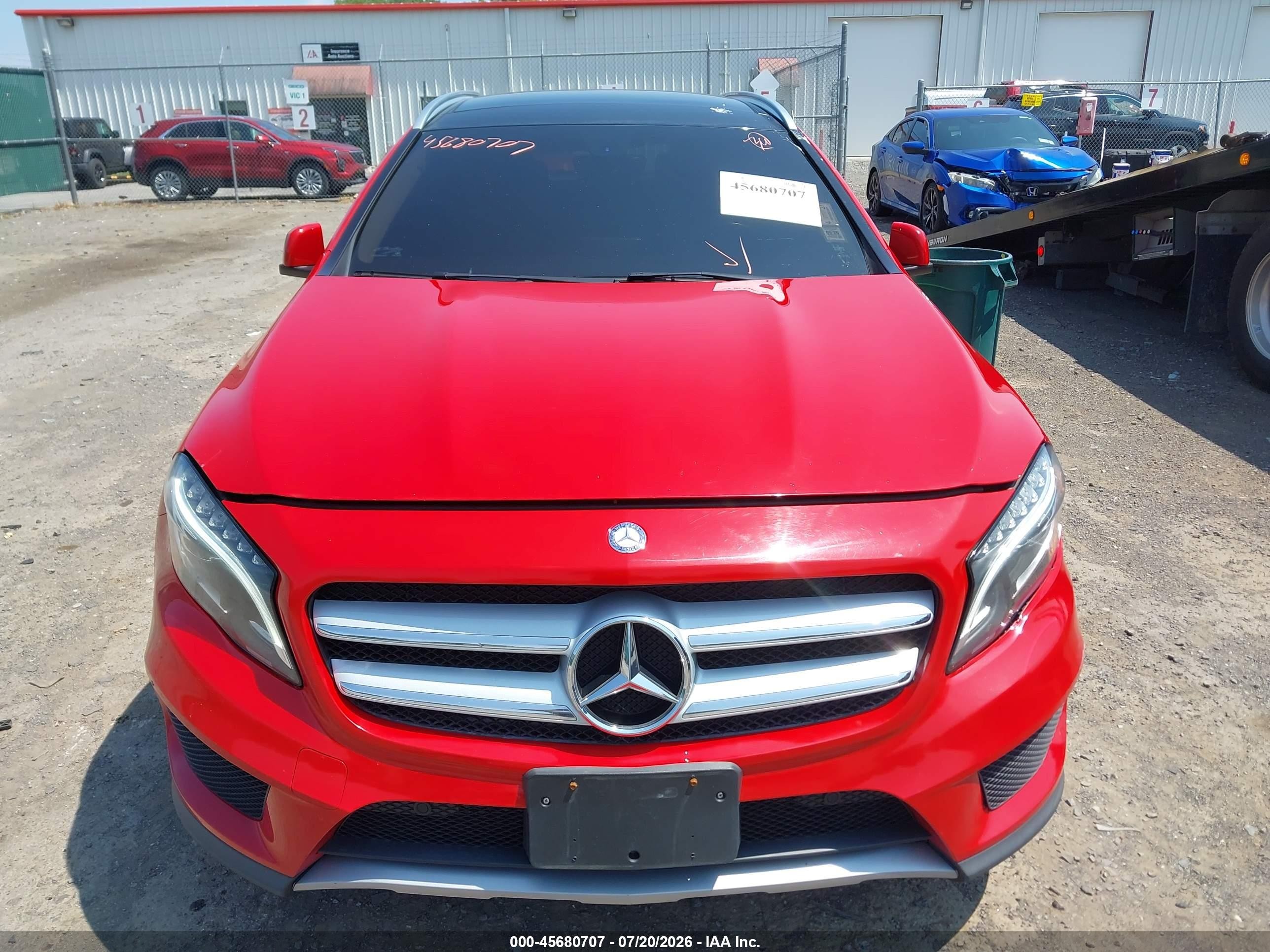 2015 Mercedes-benz Gla 250 4matic Red vin: WDCTG4GB4FJ173248