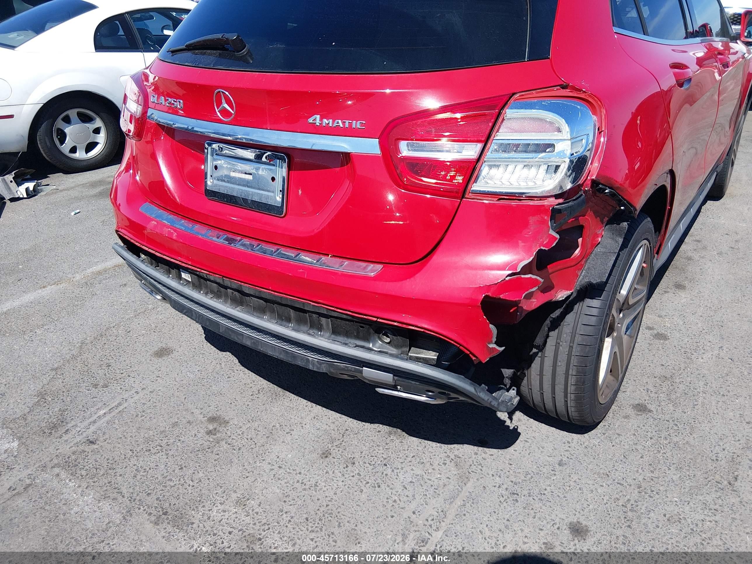 2015 Mercedes-benz Gla 250 4matic Red vin: WDCTG4GB5FJ051272