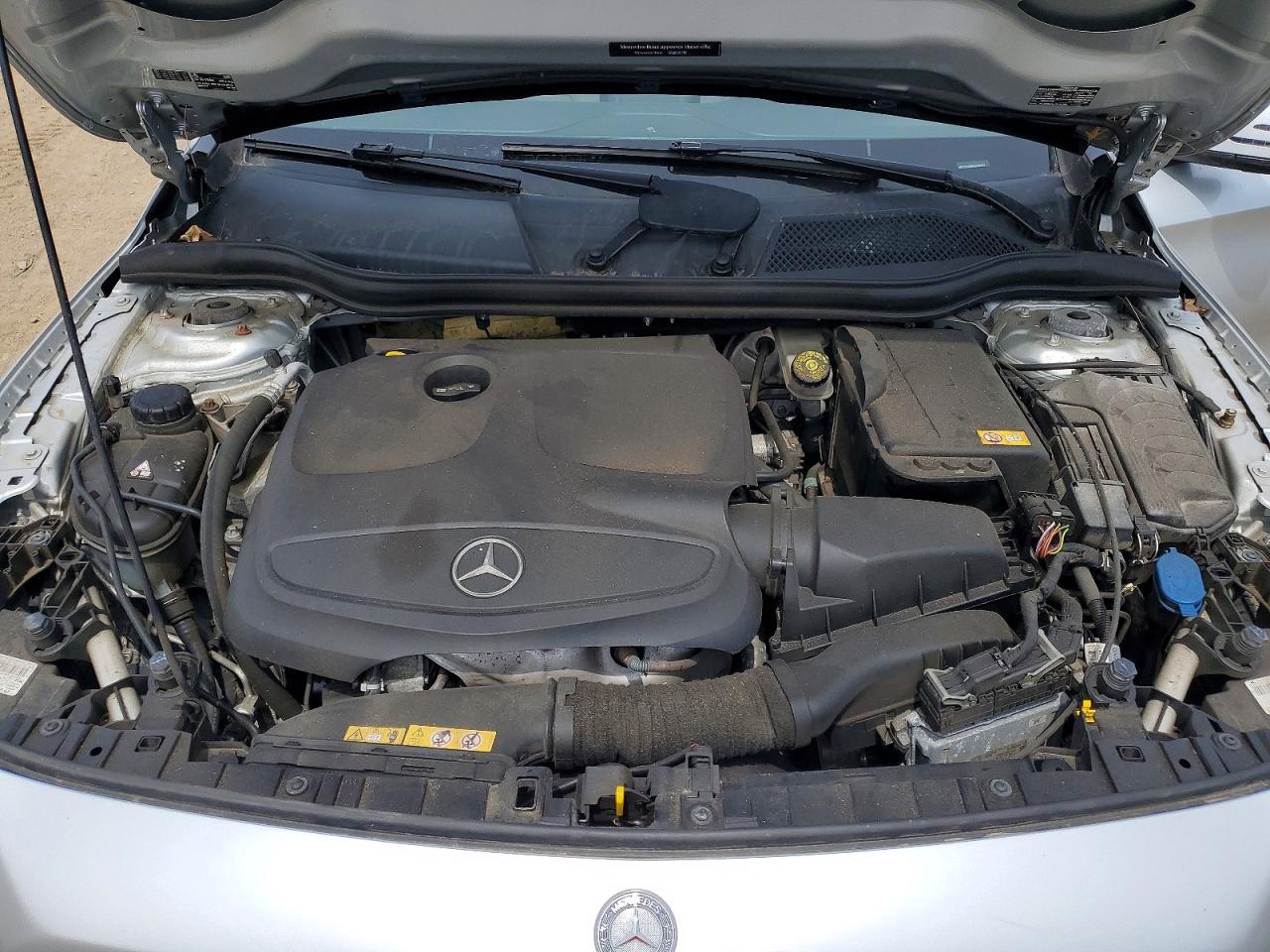 2015 Mercedes-benz Gla 250 4matic Silver vin: WDCTG4GB5FJ065401